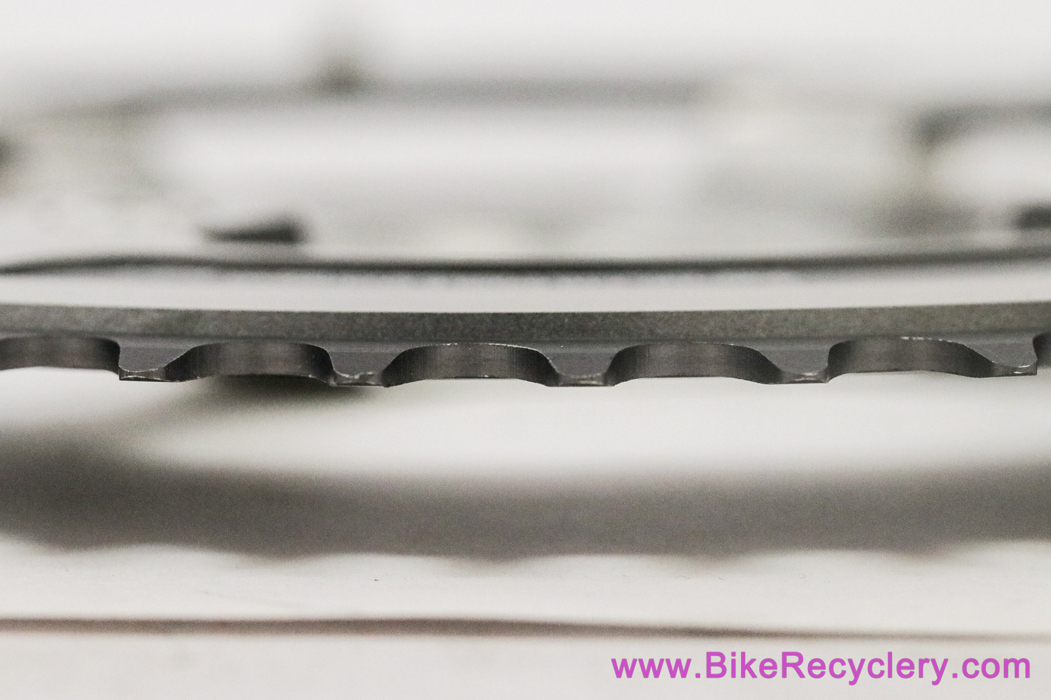 NOS Shimano XTR FC-M92 DH Competition 52t Chainring & Bolts + 4-Bolt Spider (take-off)