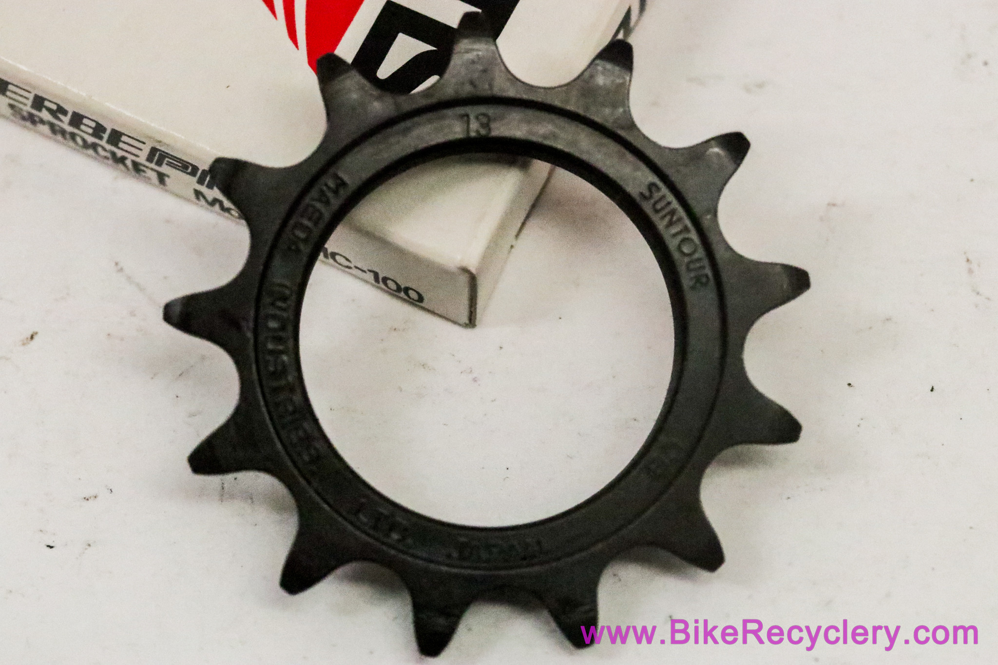 NIB/NOS Suntour Superbe Pro Track Cog: HC-100 - 13t x 3/32