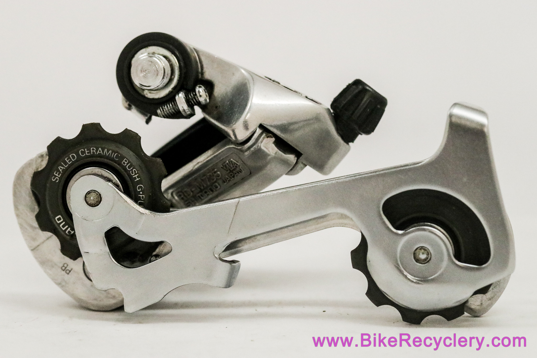 Shimano Deore XT RD-M735 Rear Derailleur: SGS Long Cage - 6/7 Speed - 1990s (Barely Used Near Mint++)