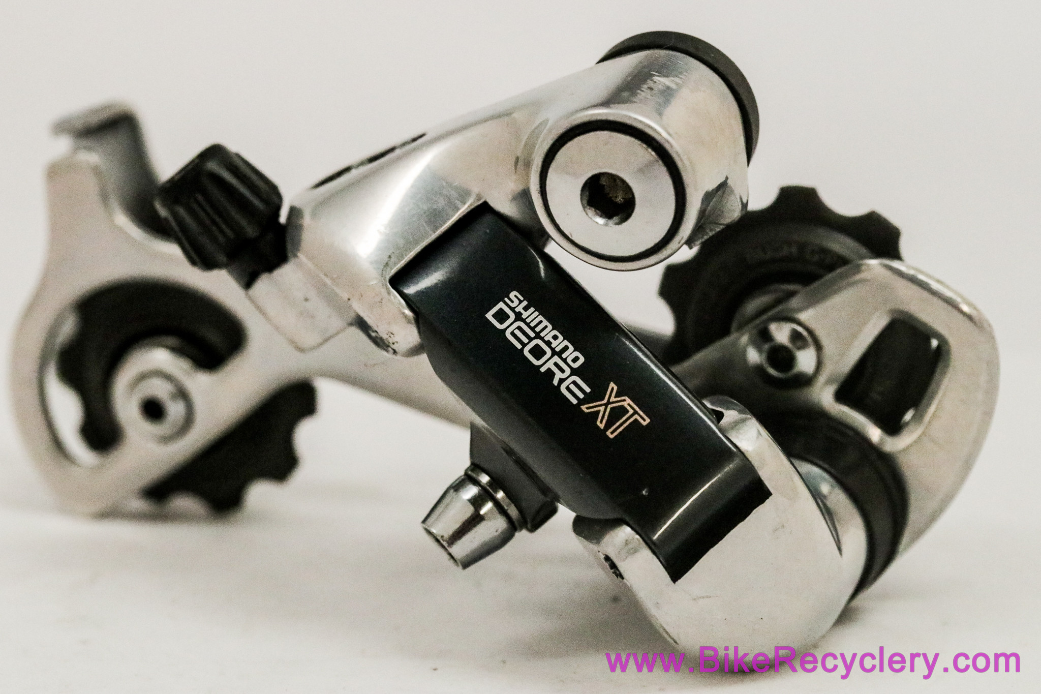 Shimano Deore XT RD-M735 Rear Derailleur: SGS Long Cage - 6/7 Speed - 1990s (Barely Used Near Mint++)