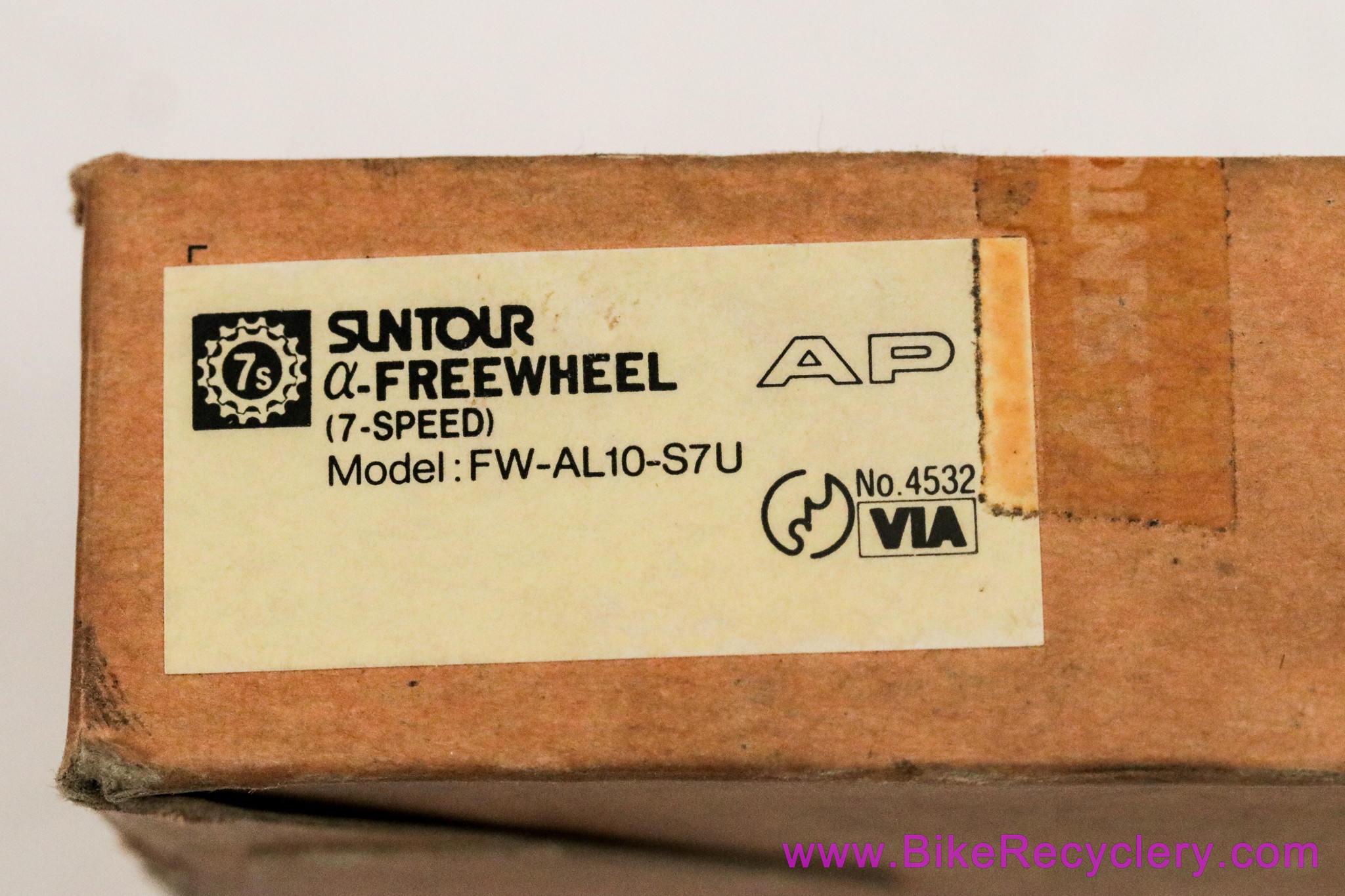 NIB/NOS Suntour Alpha AP 7-Speed Freewheel: 13-21t - 4 Prong (take off)