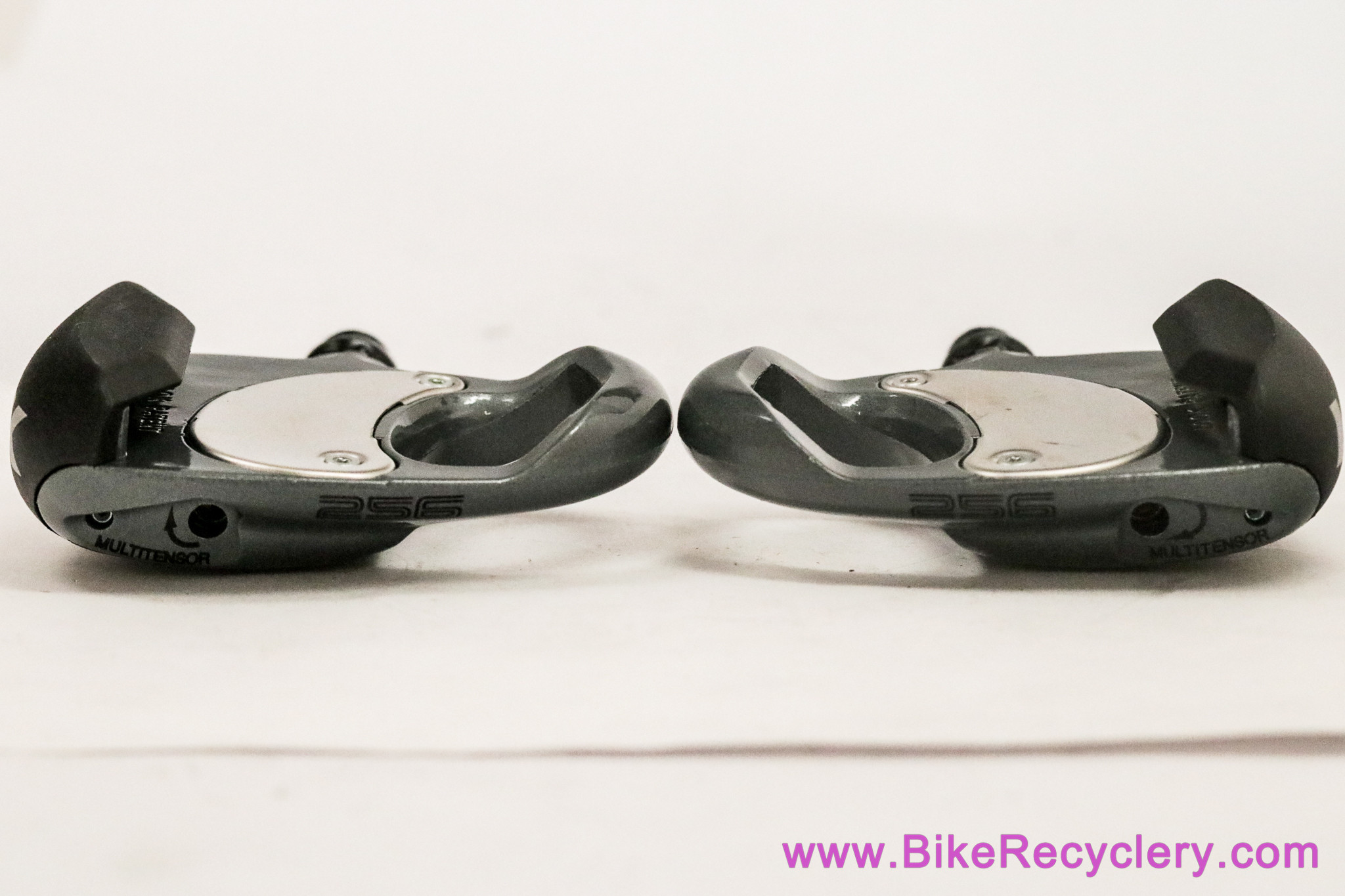 NIB/NOS Look Carbon PP256 Carbon Delta Clipless Pedals: Grey - Cleats