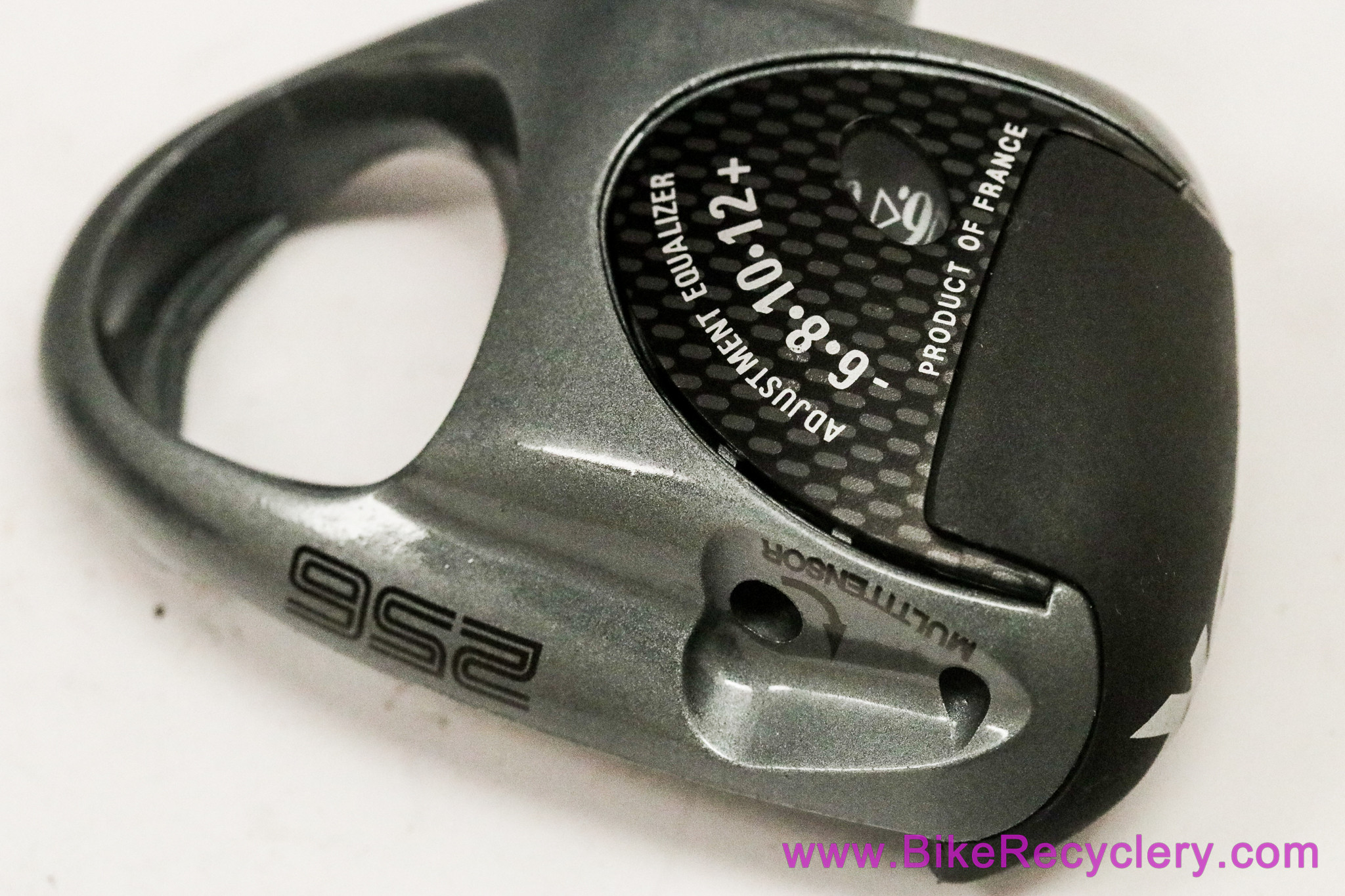 NIB/NOS Look Carbon PP256 Carbon Delta Clipless Pedals: Grey - Cleats