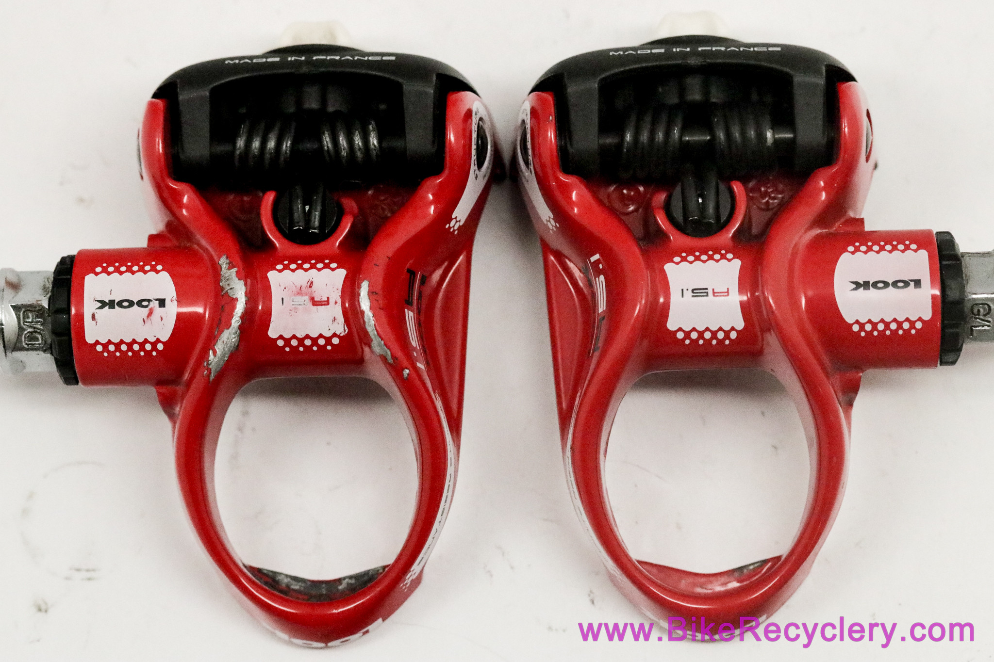 LOOK A5.1 Multitensor Clipless Pedals: Red - Cleats (Near Mint+