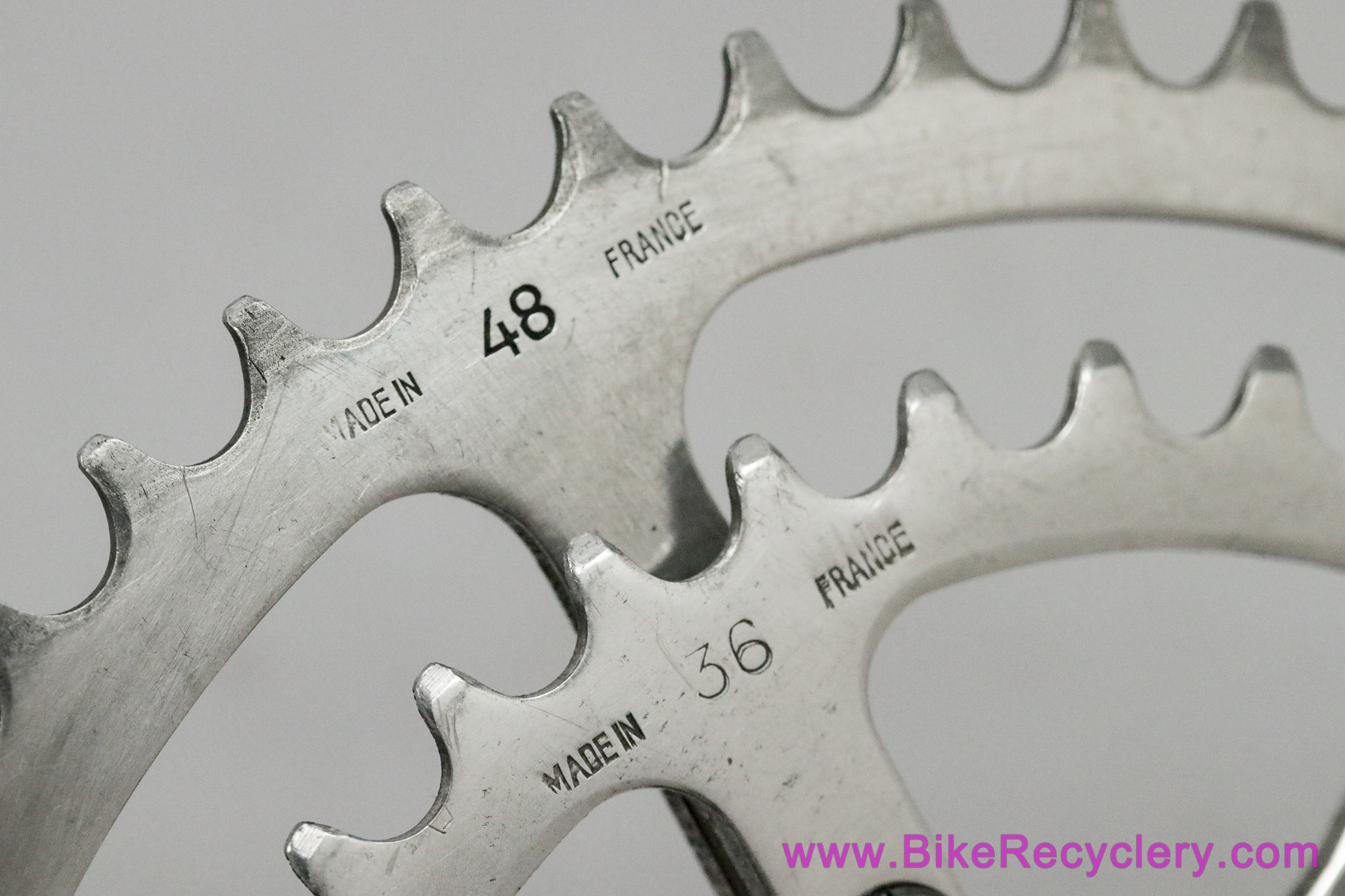 Plateau Spécialités T.A. Cyclotouriste – 52 Dents – 5 Trous – Alu – France – Occasion