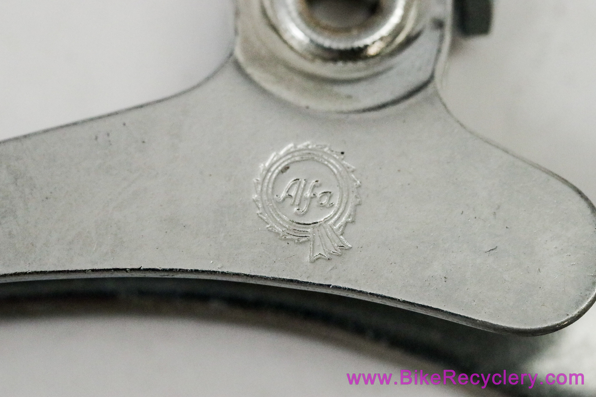 NOS Zeus Alfa Front Derailleur Push Rod Cage