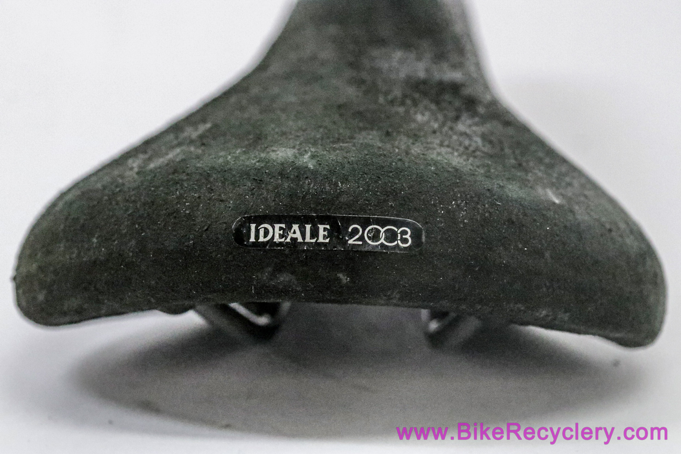新品 IDEALE 2003 PEAU + MOUSSE SADDLE NEW OLD STOCK IDEALE 2003 PEAU + MOUSSE SADDLE SEAT MADE IN