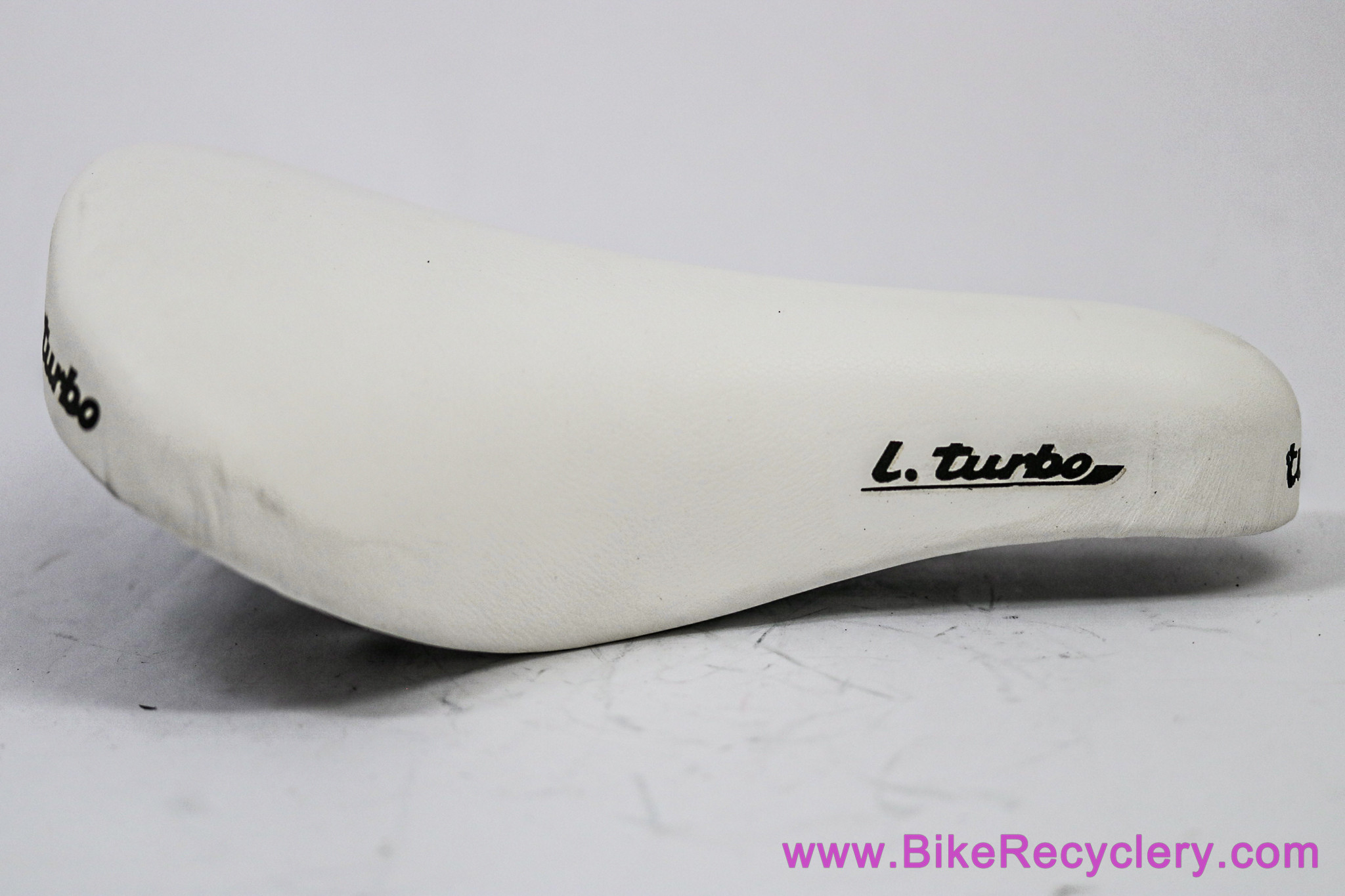 Selle Italia L. Turbo Saddle: Smooth White Leather - Shorter/Wider Version