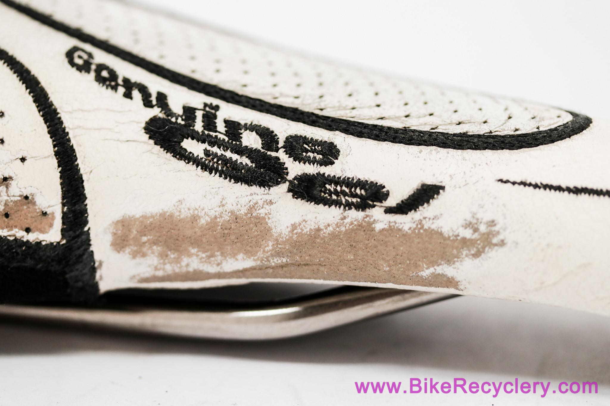 Selle Italia Flite Titanium Genuine Gel:  White Perforated Leather + Kevlar - 2001