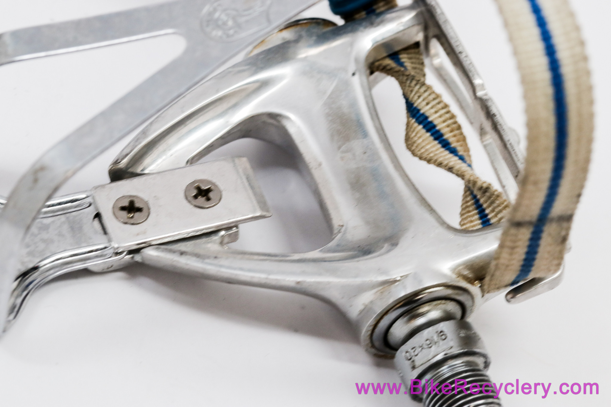 Campagnolo Victory/Chorus Aero Pedals: #405/000 - Toe Clips (M/L) & Straps (Near Mint Perfect Bearings)