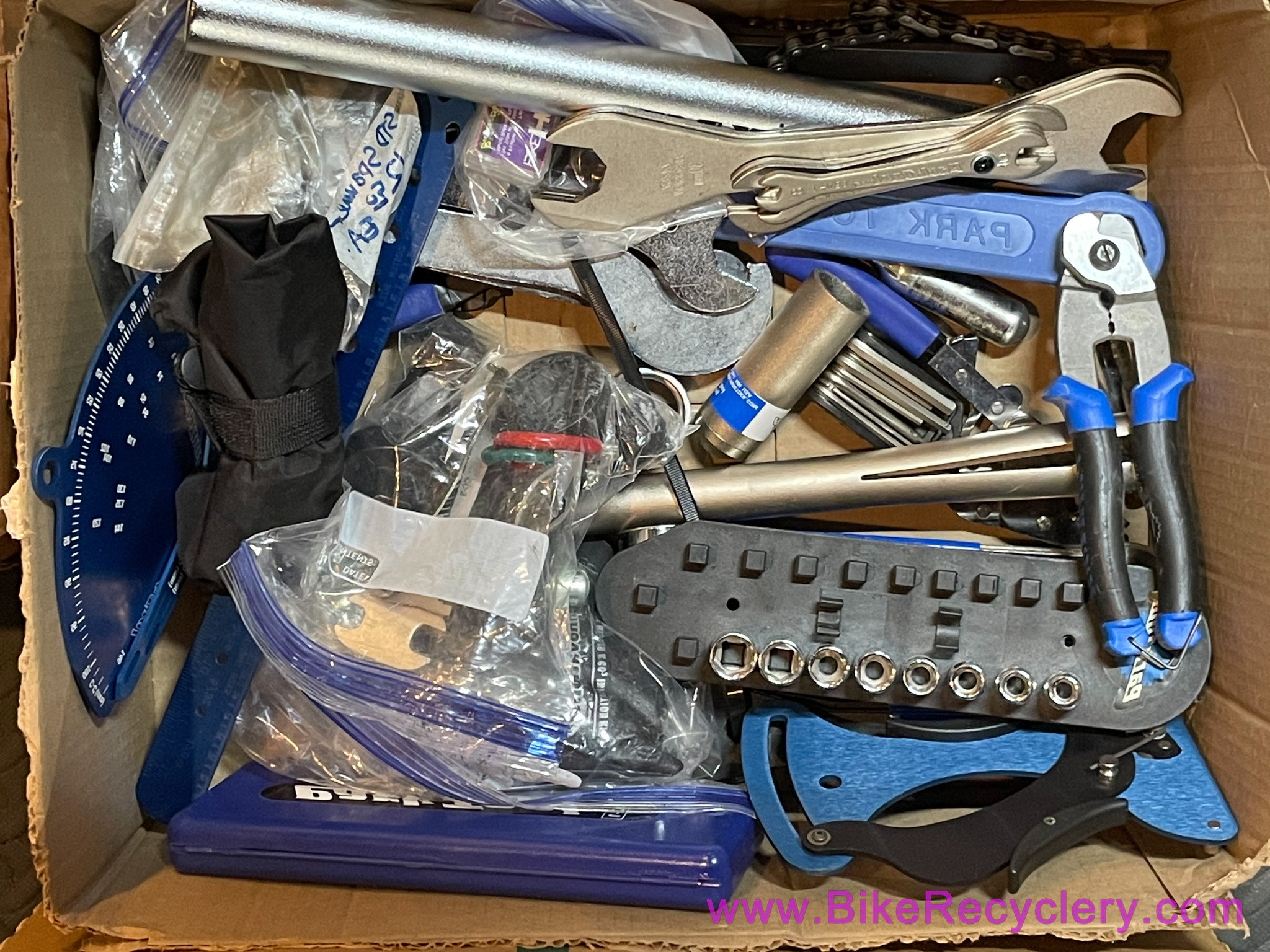 PDX Bike Yard Sale 6/22! TOOLS - Repair/Truing Stands - Manuals - Kit - Disc Brakes - Campy - Racks - Vintage Shoes...