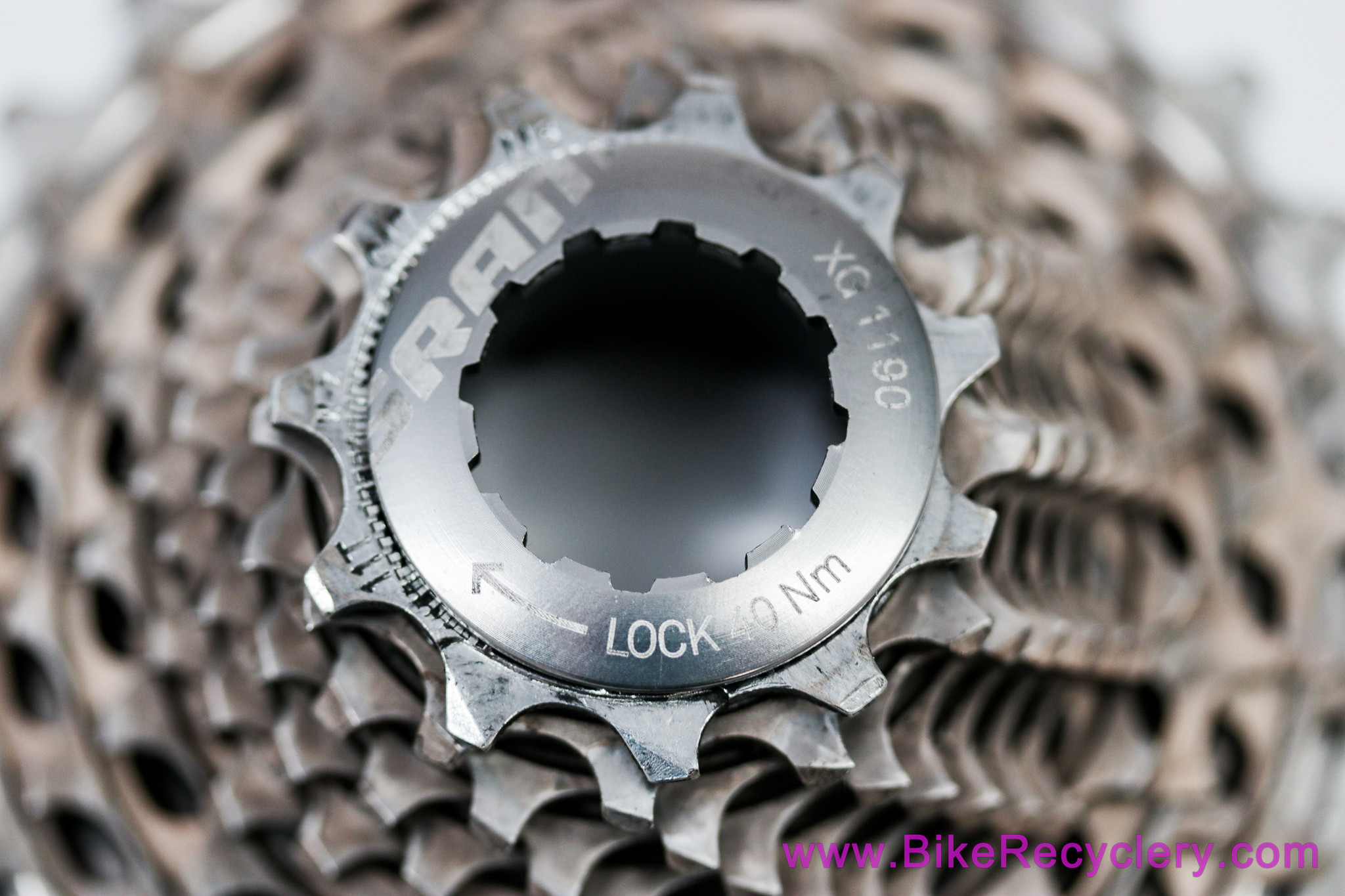 SRAM Red X-Glide XG-1190 11s Cassette: 11-28t (Near Mint)