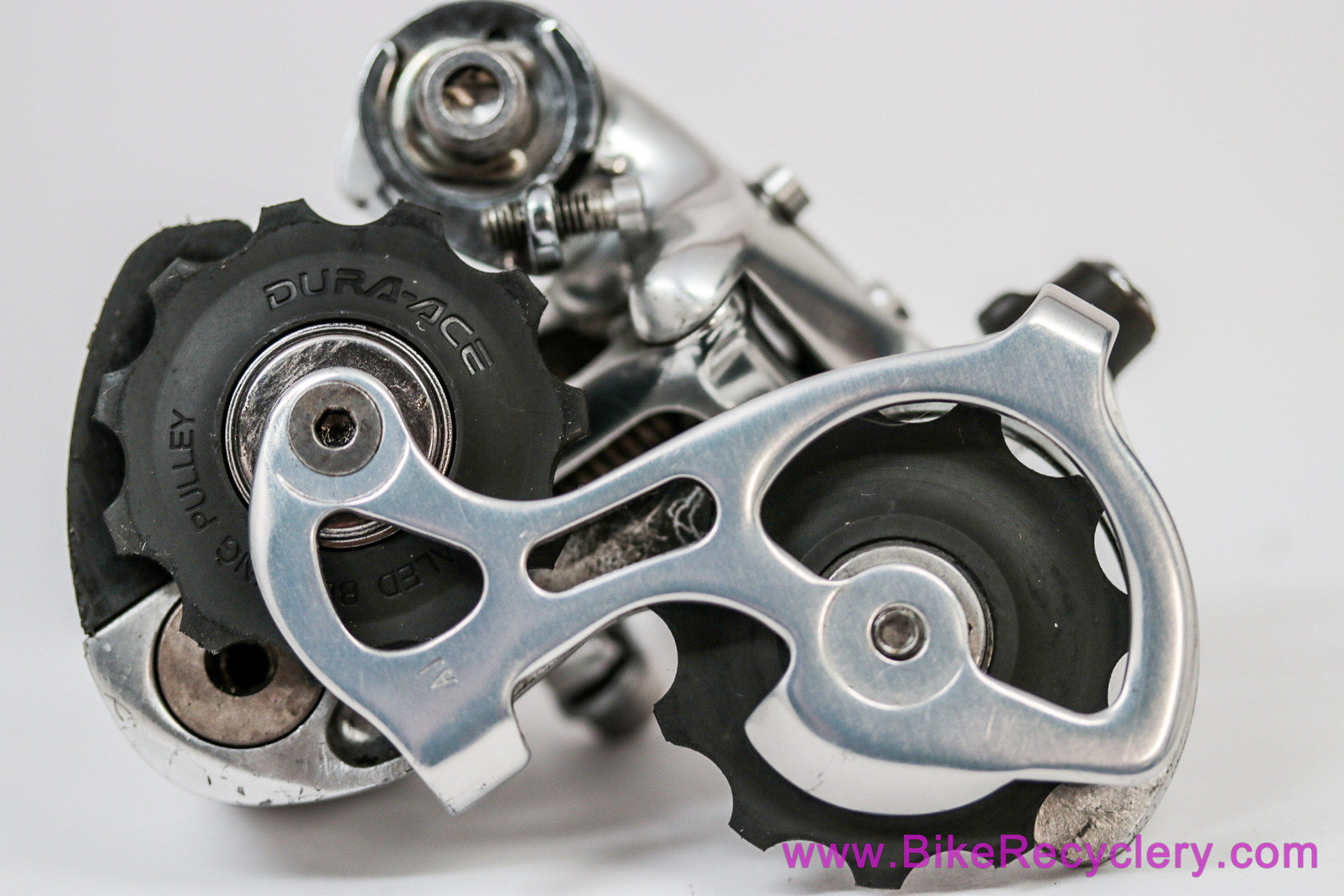 Shimano Dura Ace 9-Speed 7700 Groupset: STI - ST/RD/FD/BR/CS