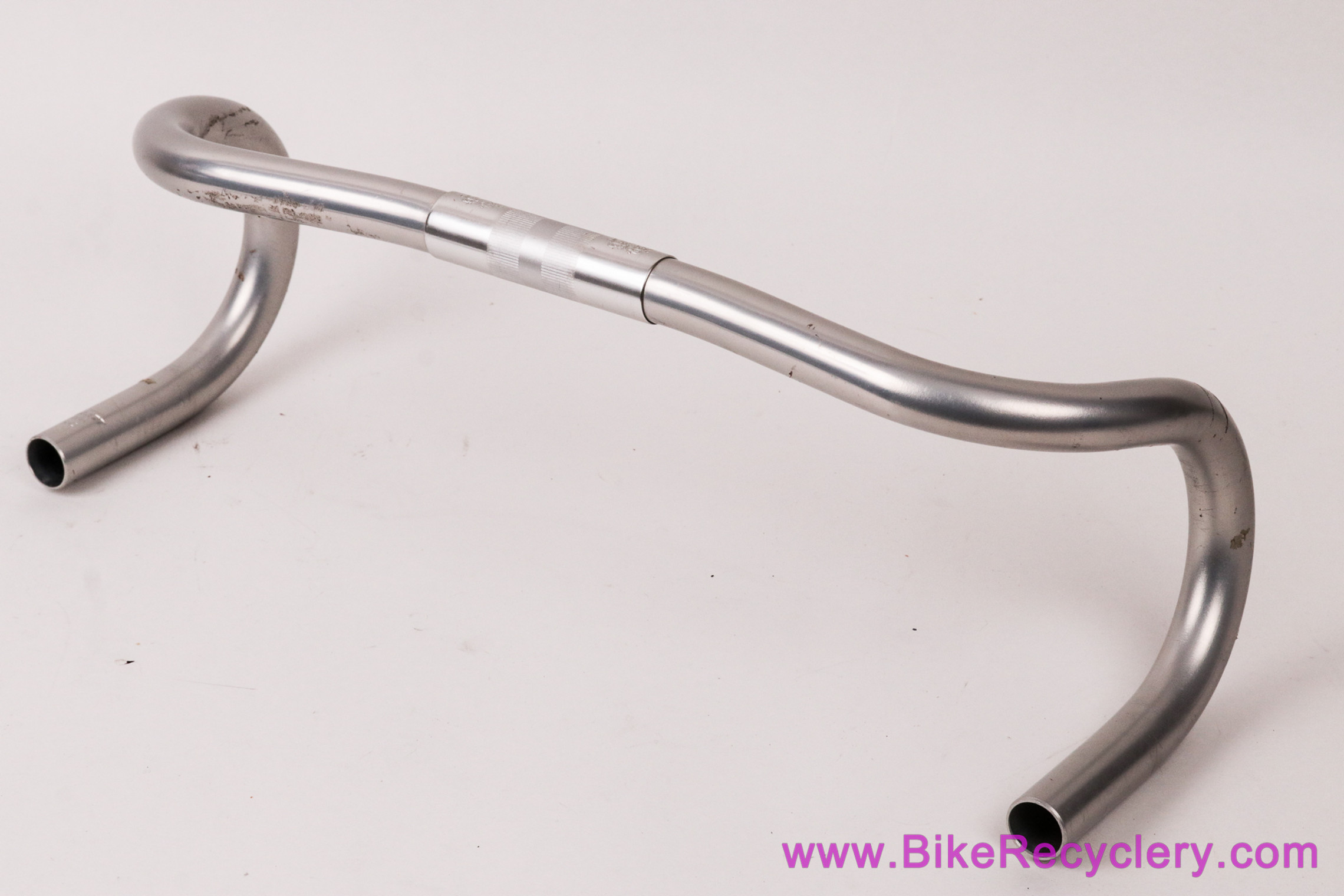NITTO ドロップハンドル Mod.177 440mm 26.0 シルバー Nitto Noodle Mod. 177 Drop Handlebars: 46cm x 26.0mm