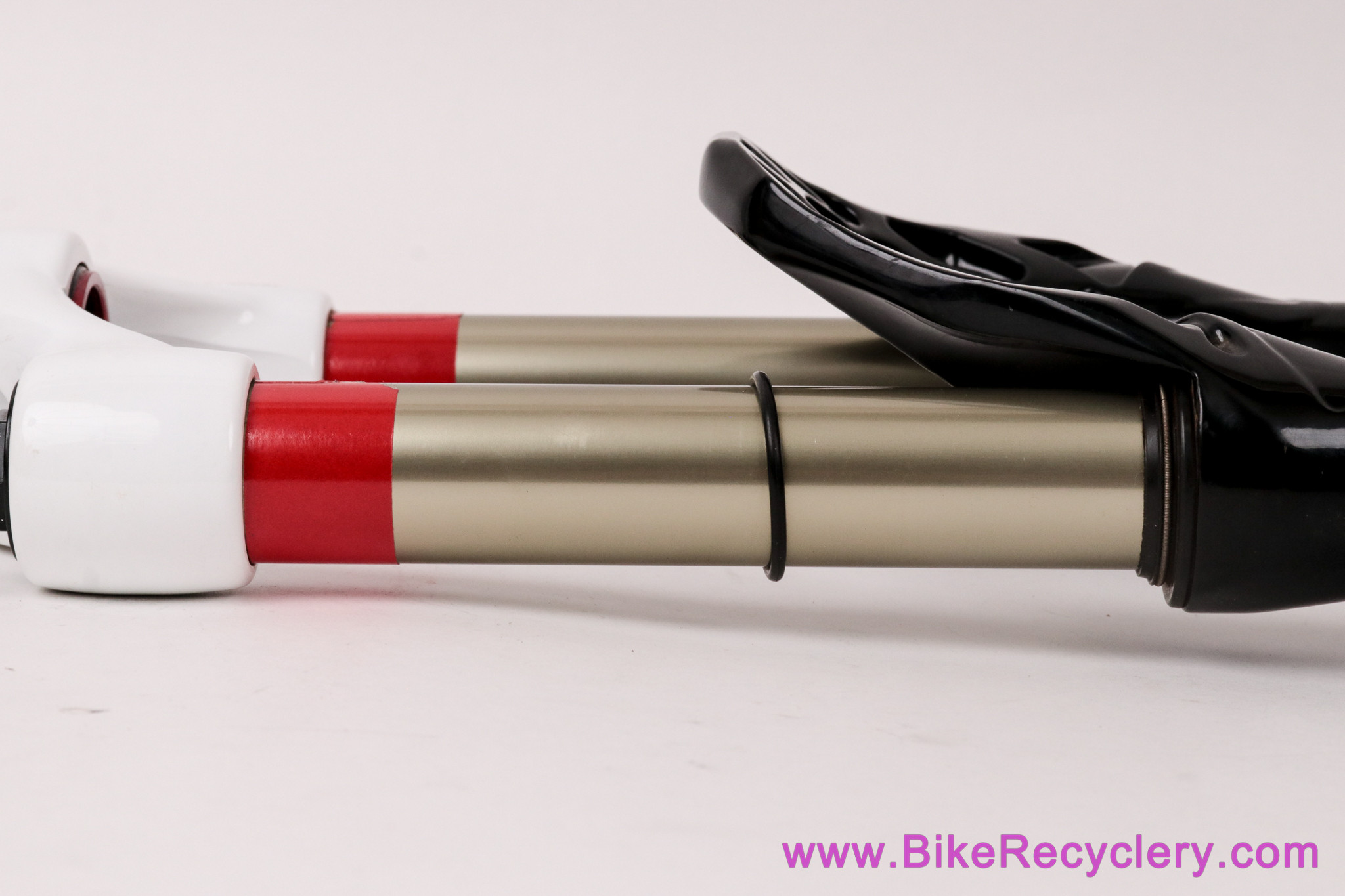 Manitou Minute 32 Elite Super Absolute Fork: 26" - Disc - 140mm - Tapered - 15x100 (Near Mint+)