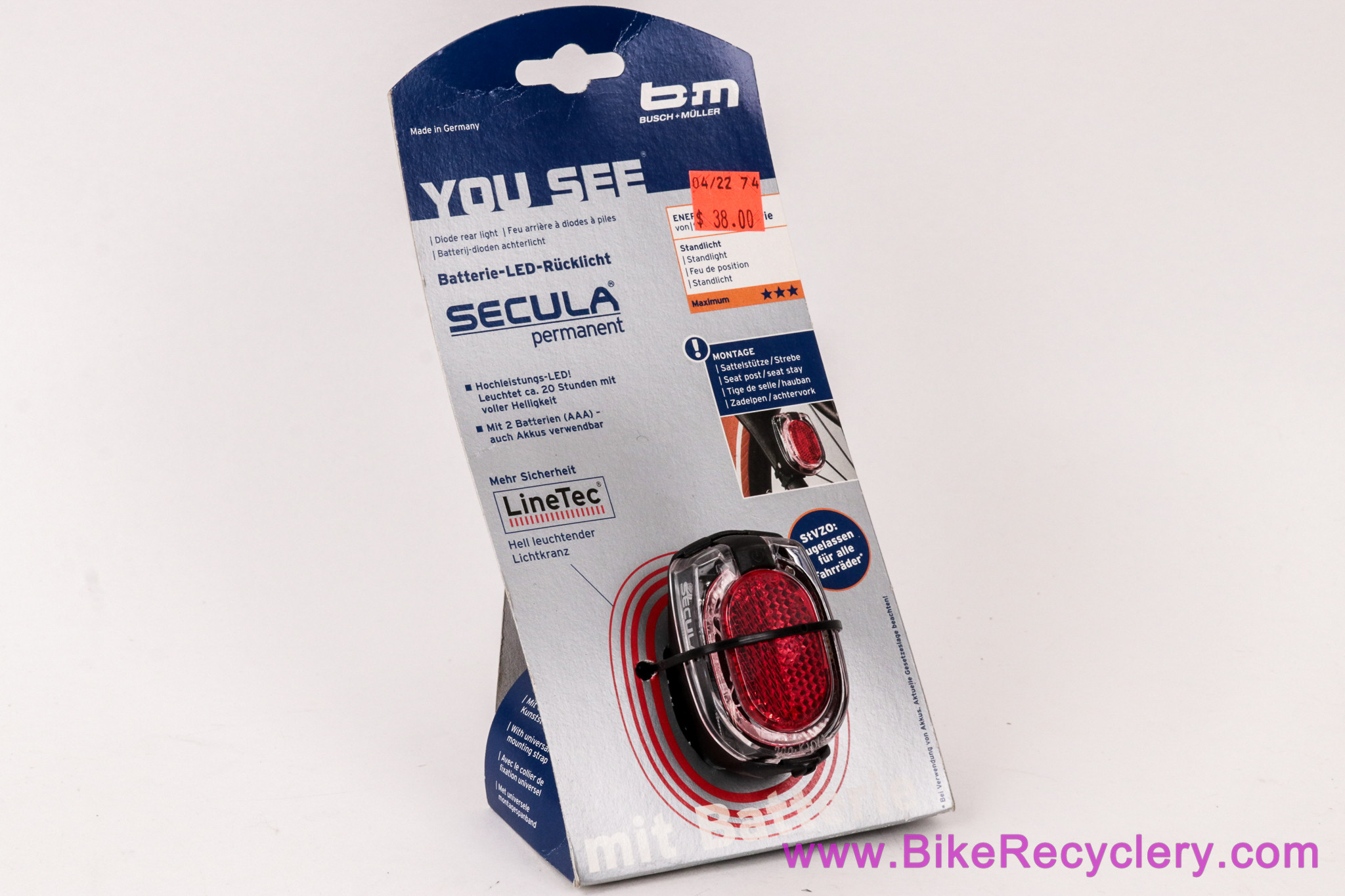 Busch & Müller Secula Permenant LED Rear Tail Light: 2x AAA Battery