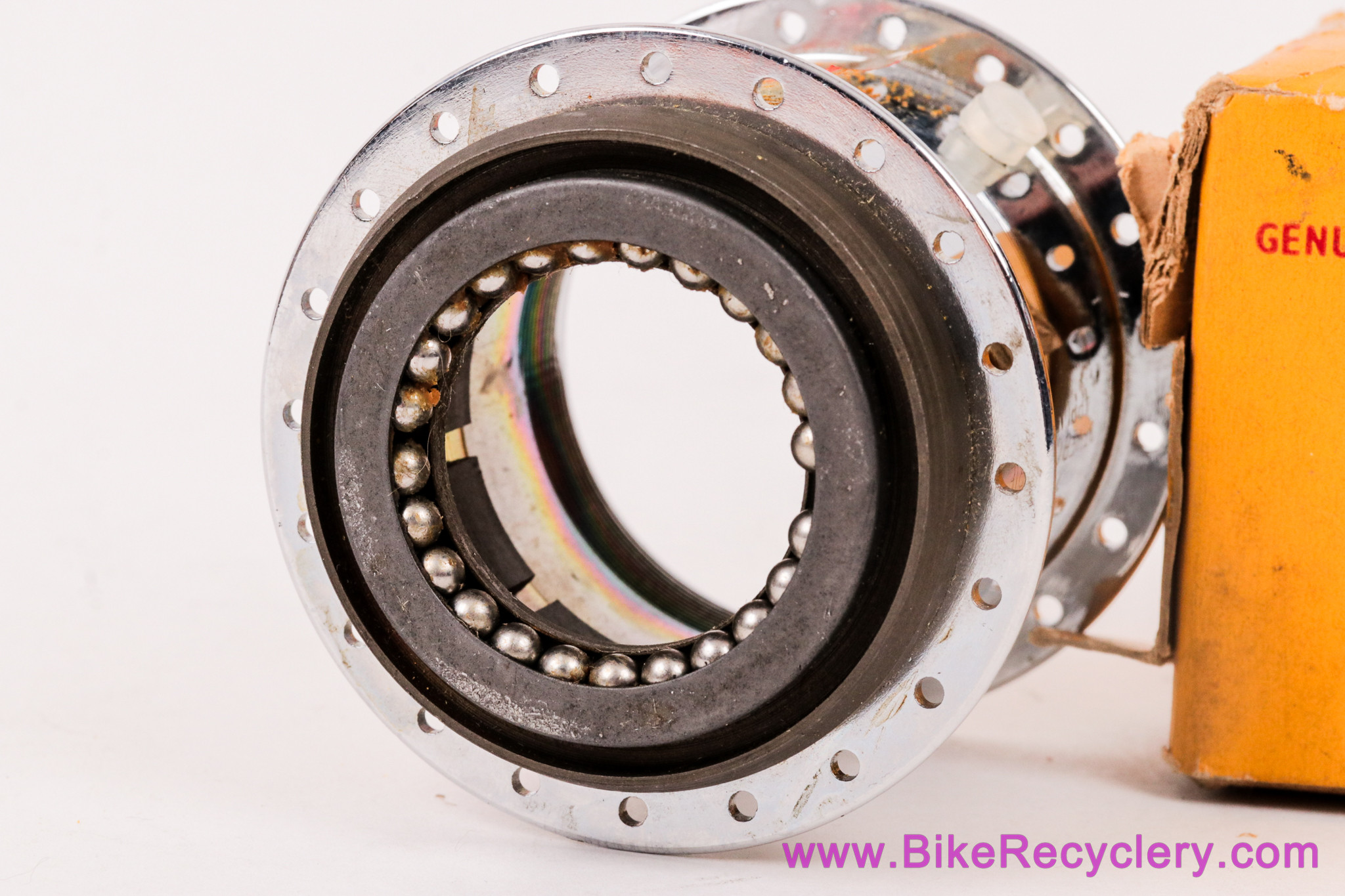 NIB/NOS Sturmey Archer TCW Hub Shell & Ball Cup: 40H - Three Speed