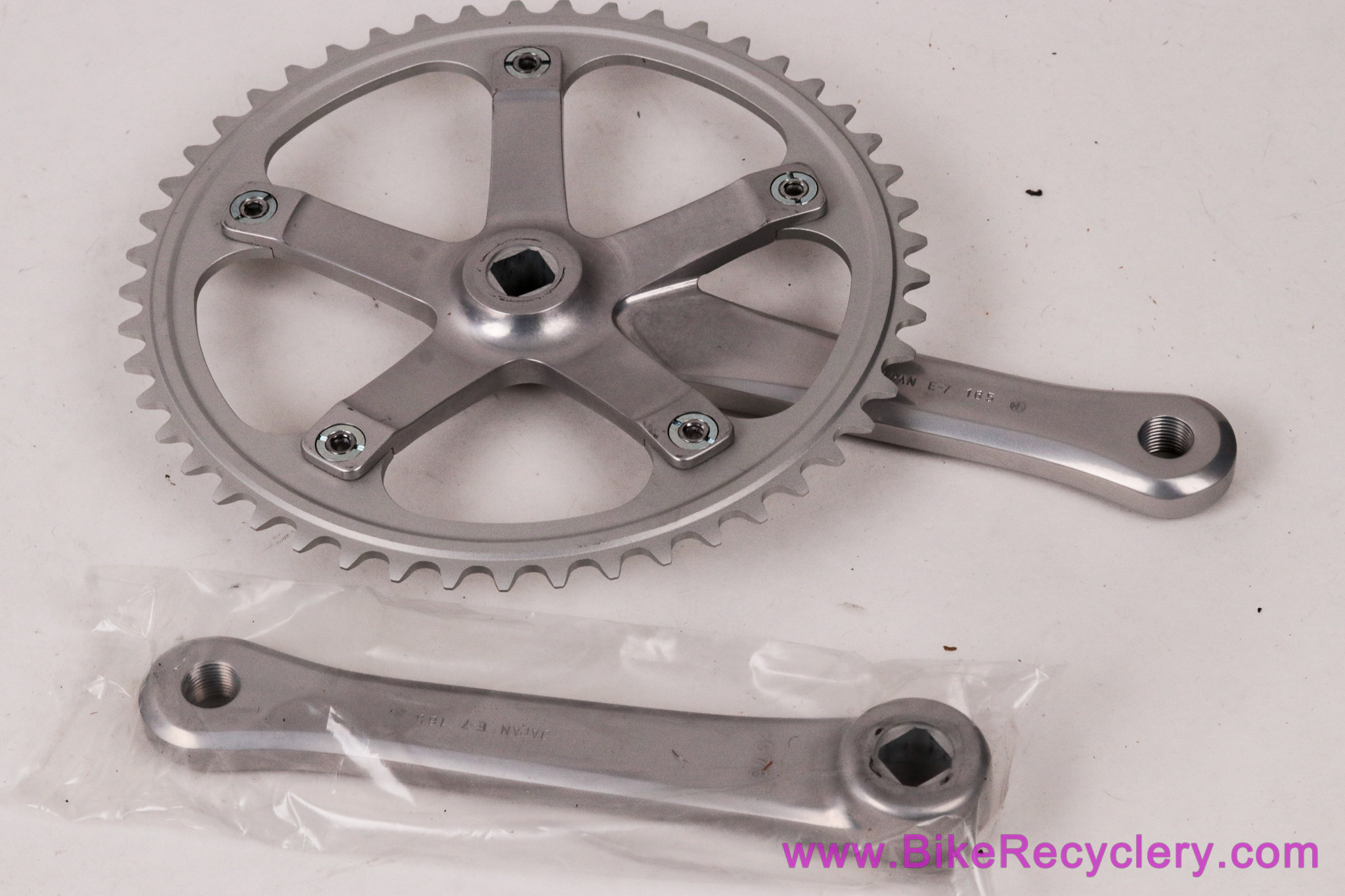 NIB/NOS Sugino 75 NJS Track/Pista Crankset: 165mm x 49t Chainring