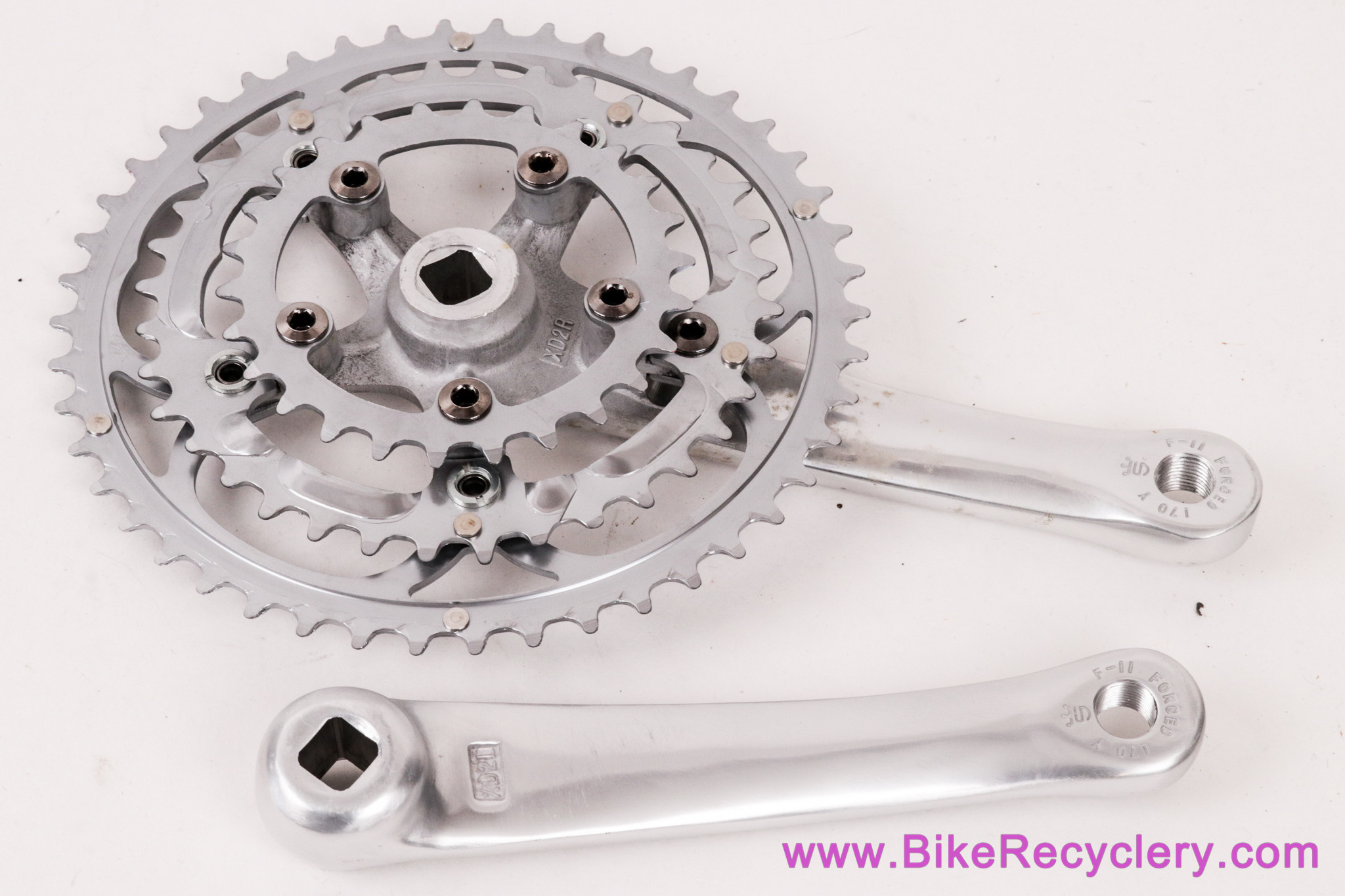 Sugino XD2 / XD300 Triple Crankset: 170mm x 46/36/26t - JIS Square