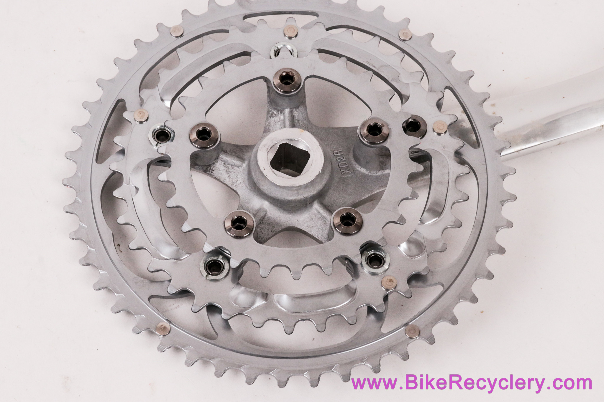 Sugino XD2 / XD300 Triple Crankset: 170mm x 46/36/26t - JIS Square