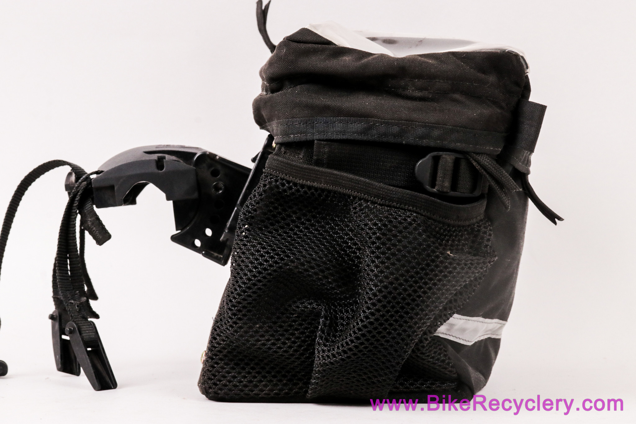 Jandd Mountaineering Handlebar Pack/Bag 1: Black - Klickfix-Like Quick Release Mounting Bracket (Near Mint Barely Used
