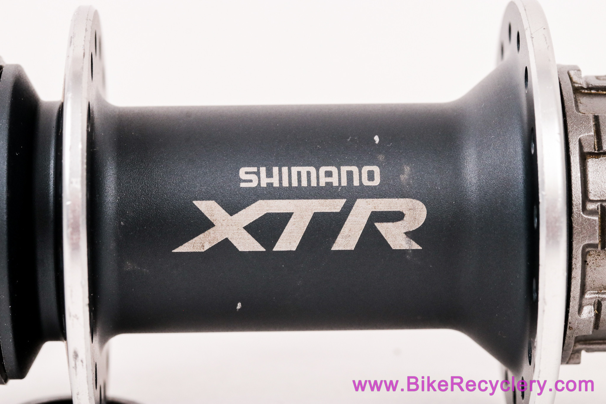 NOS Shimano XTR FH-M975 Rear Hub: 32H - Titanium Freehub