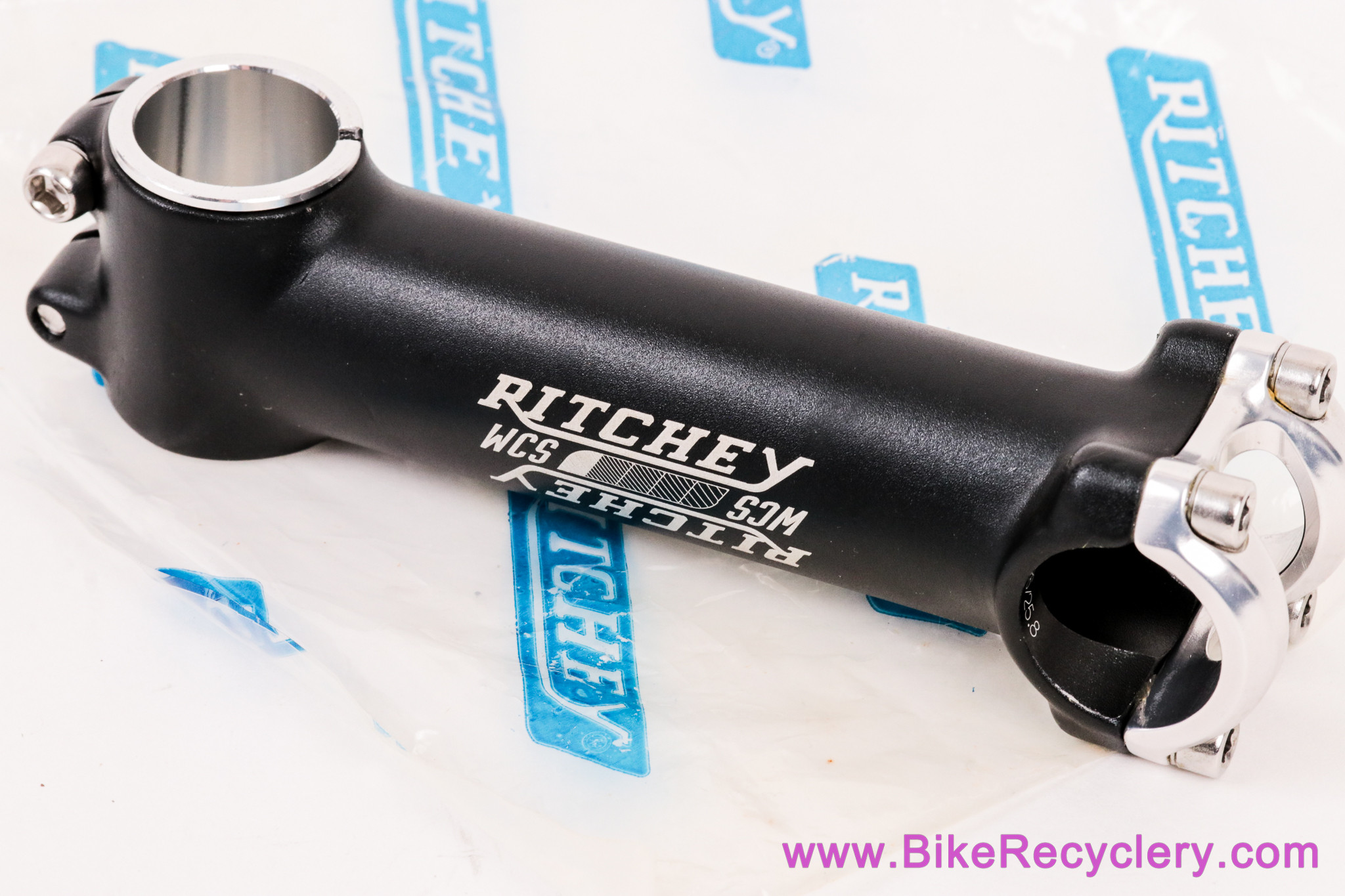 NIB/NOS Ritchey WCS Road Stem: 1 1/8" Threadless - 130mm x 26.0mm x 84D - Alloy - Black/White