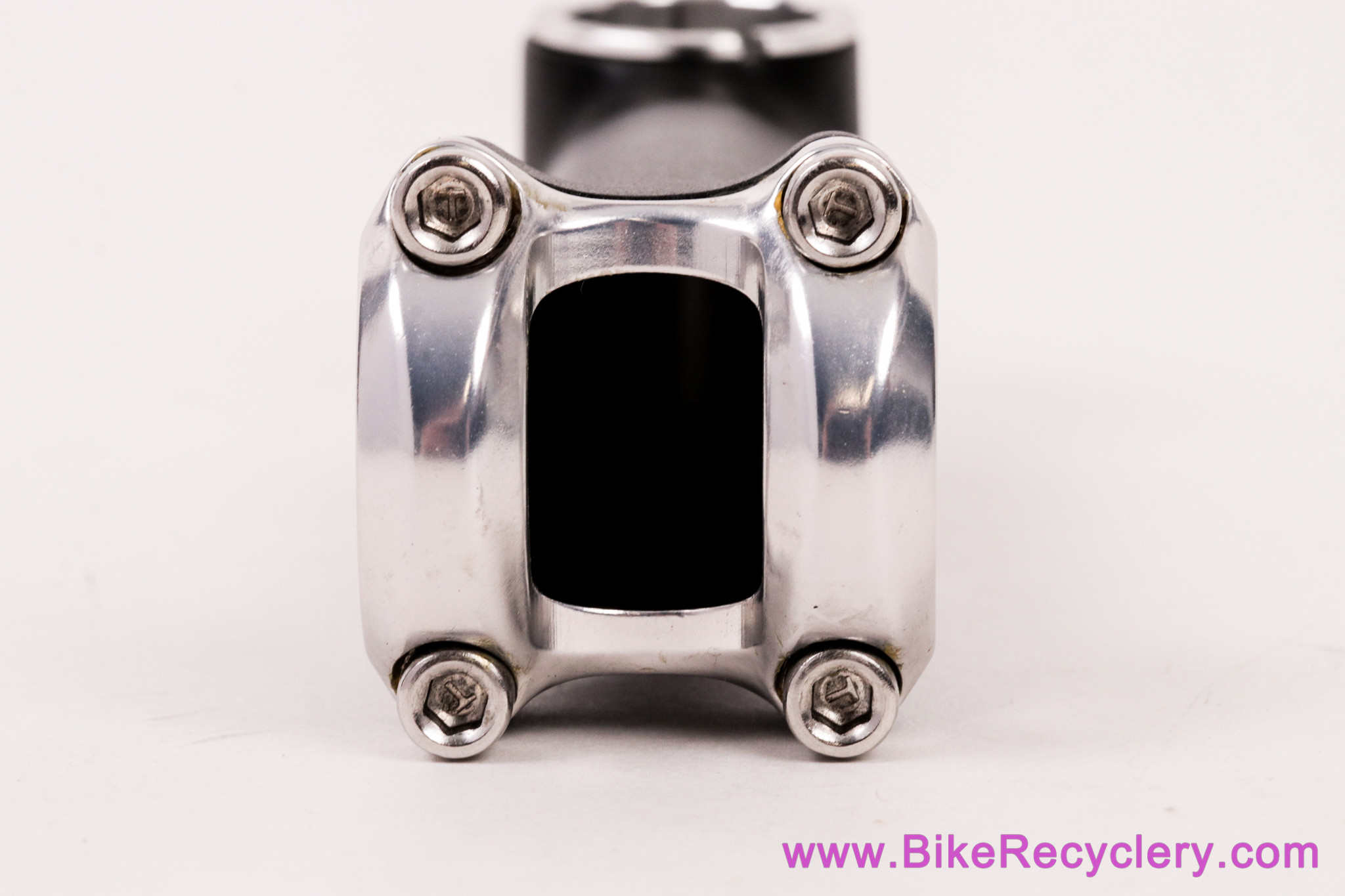 NIB/NOS Ritchey WCS Road Stem: 1 1/8" Threadless - 130mm x 26.0mm x 84D - Alloy - Black/White