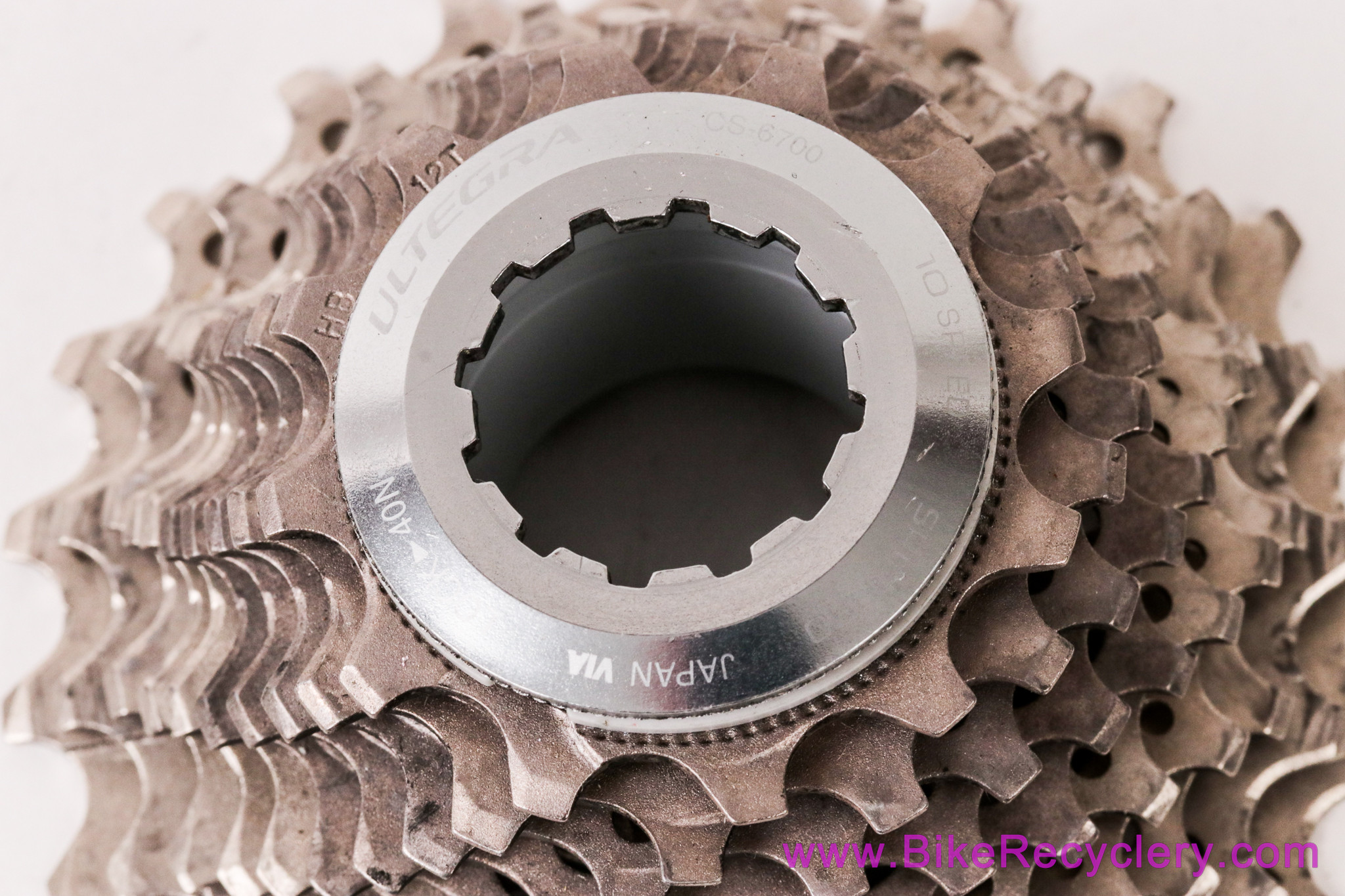Shimano Ultegra CS-6700 10-Speed Cassette: 12-23t (EXC)