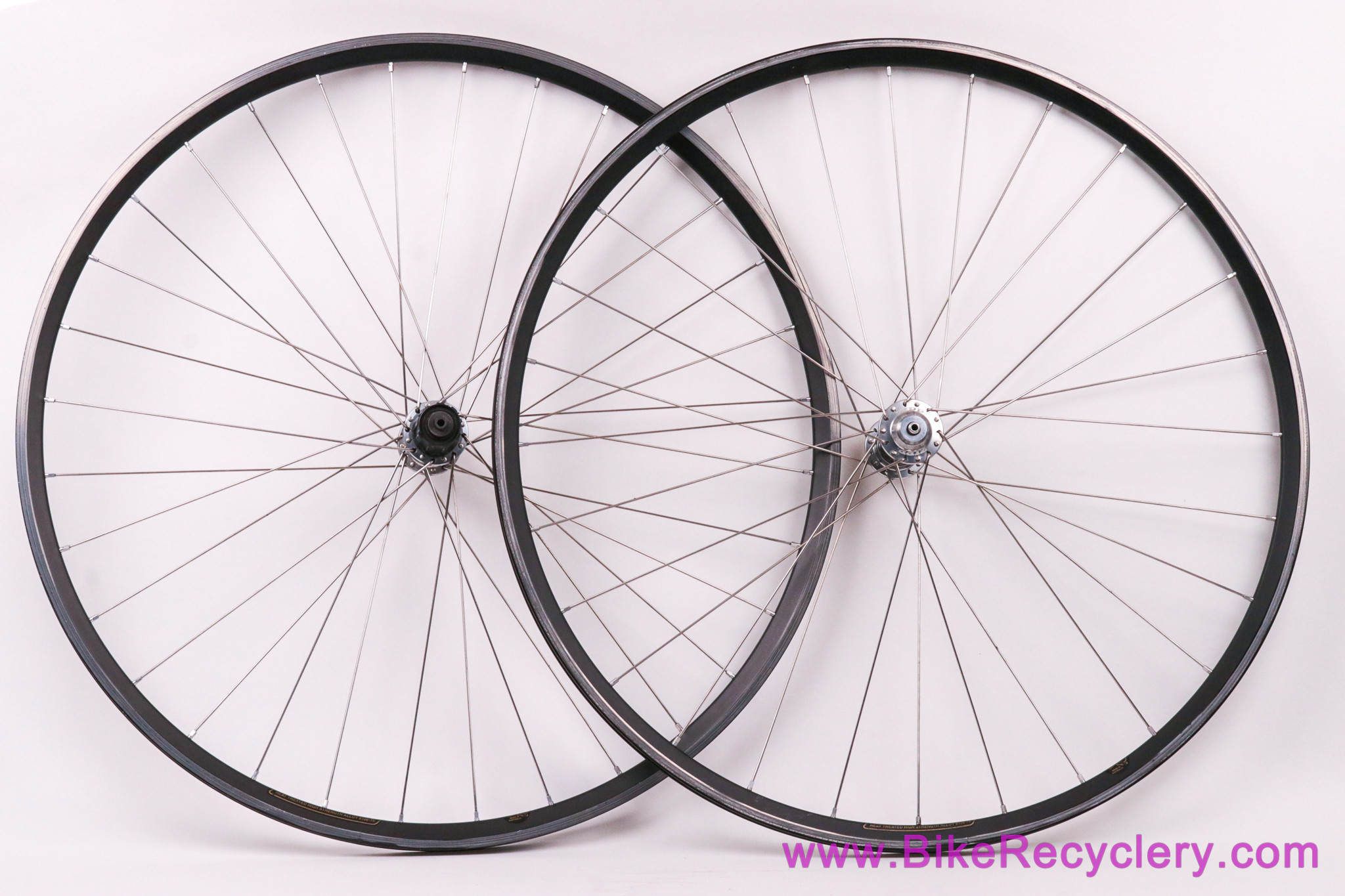 Velocity Aerohead / ZIPP 295/104 Carbon Wheelset: 28/32H - 8sp - Vintage 1990's Road - Carbon Hubs