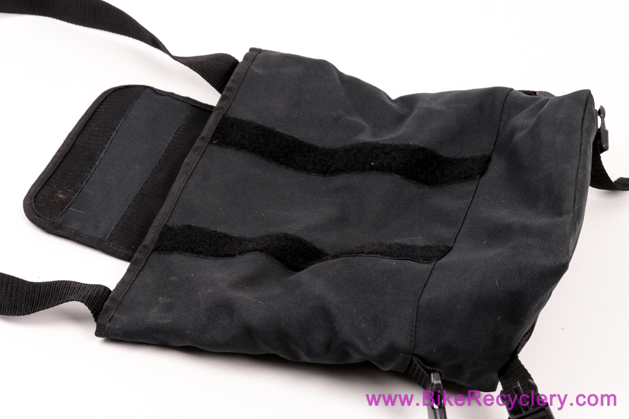 PDW Portland Design Works Takeout Rack Bag: Rolltop (Barely Used)
