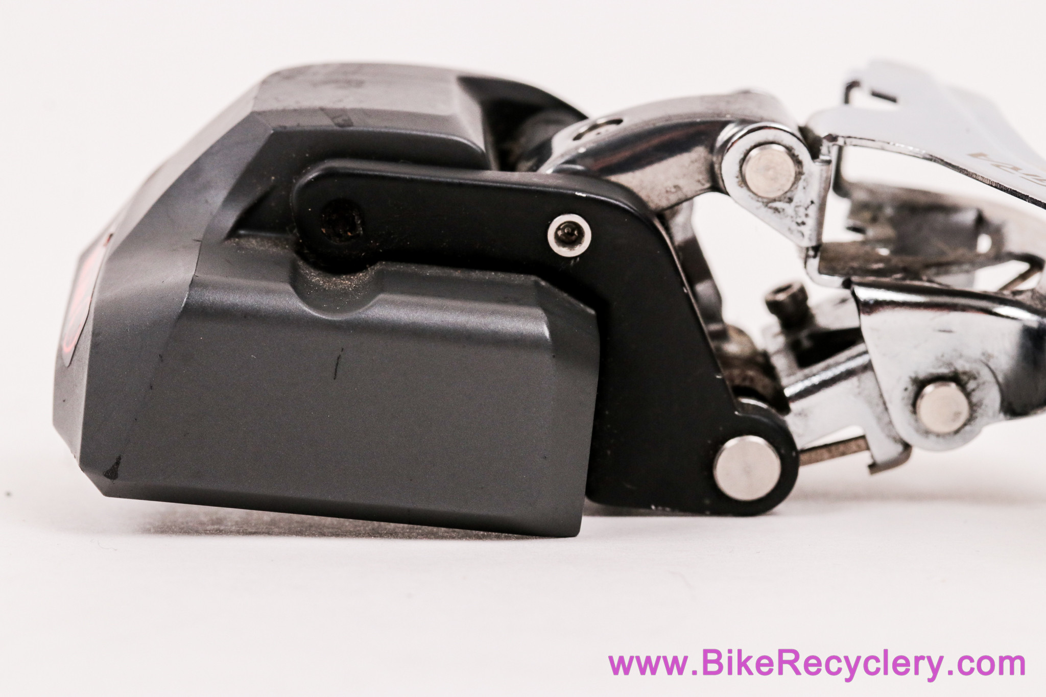 Shimano Ultegra FD-6770 Di2 Front Derailleur: 10 Speed - Braze On