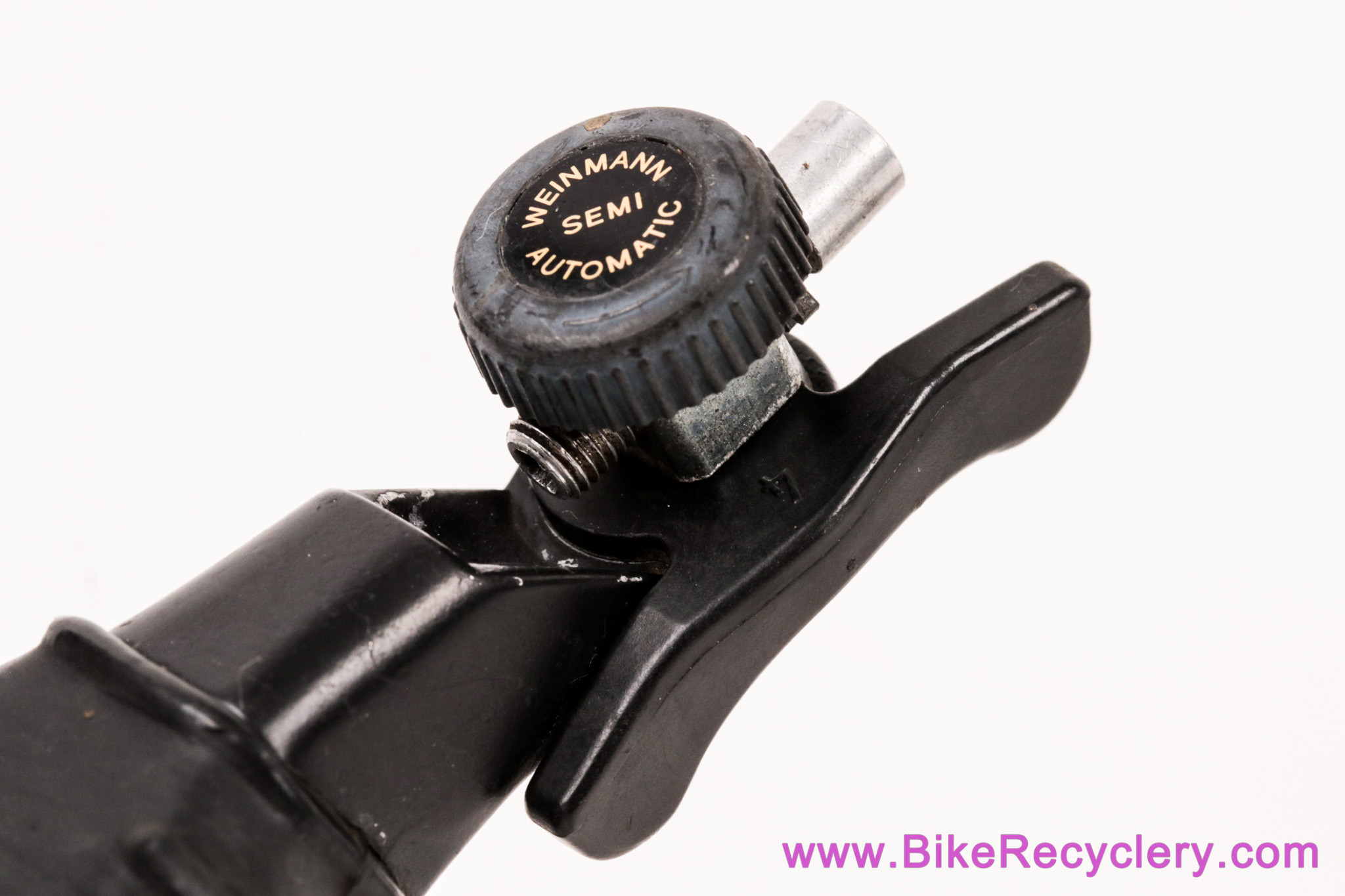 Weinmann Delta Pro Brakeset: NOS Pads - Vintage 1980's - Black - Semi Automatic Adjusters - Rubber Covers -Complete
