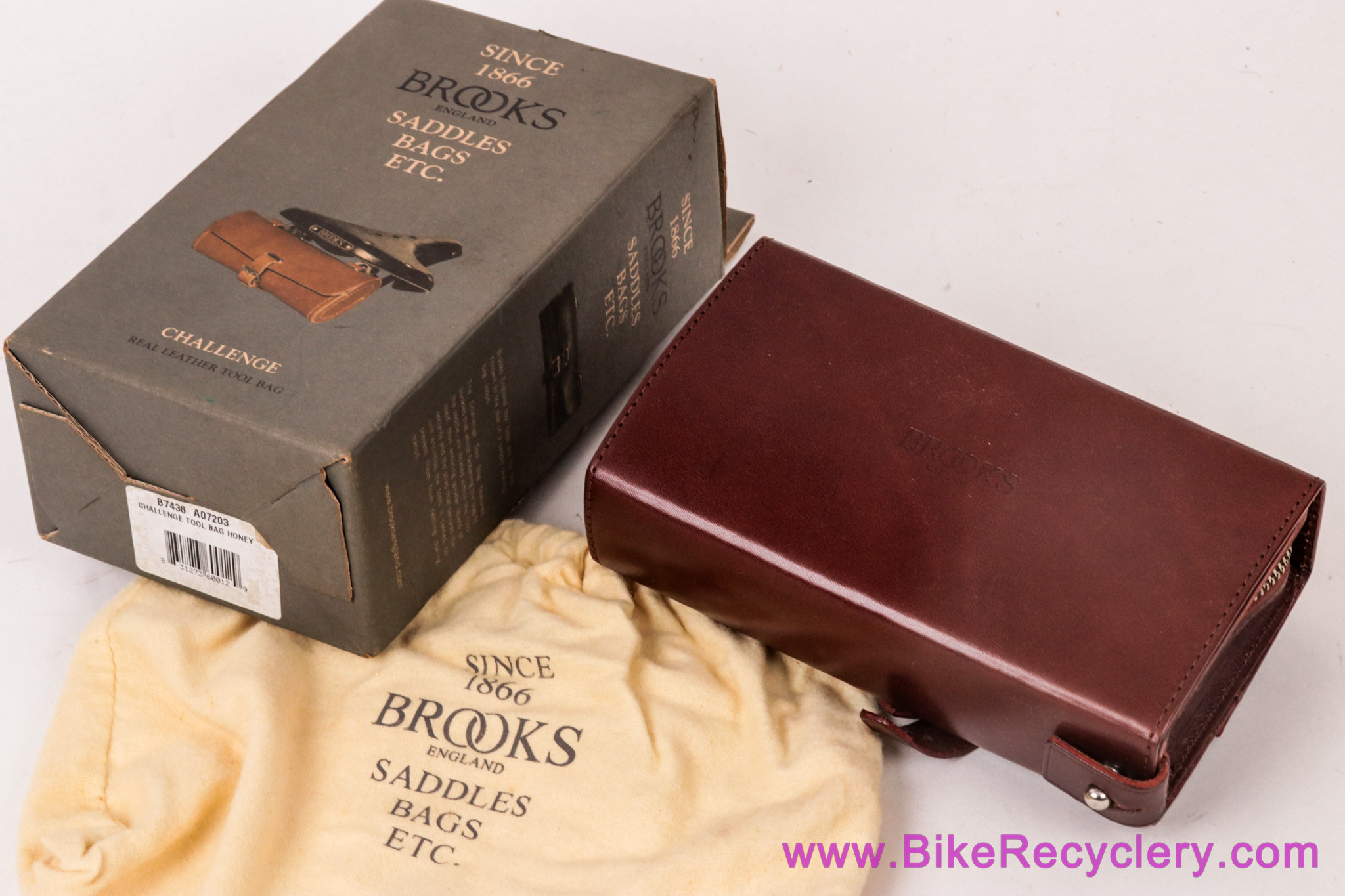Brooks D-Shaped Saddle Bag: Antique Brown (NEW) - Bike Recyclery
