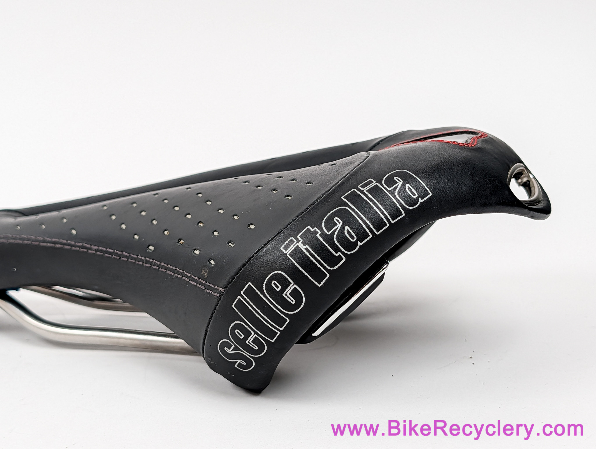 NOS Selle Italia Max Flite Gel Flow Saddle: Vanox - Black Leather - Vintage 2010