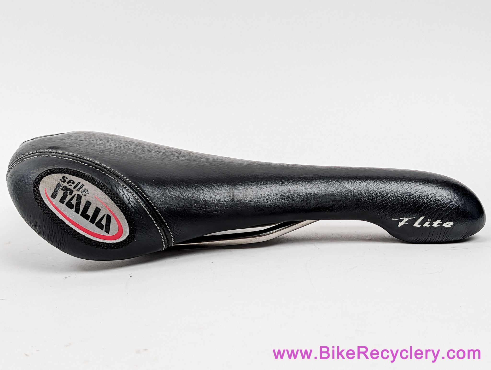 Selle Italia Flite Titanium: 155mm Extra Wide! Textured Leather