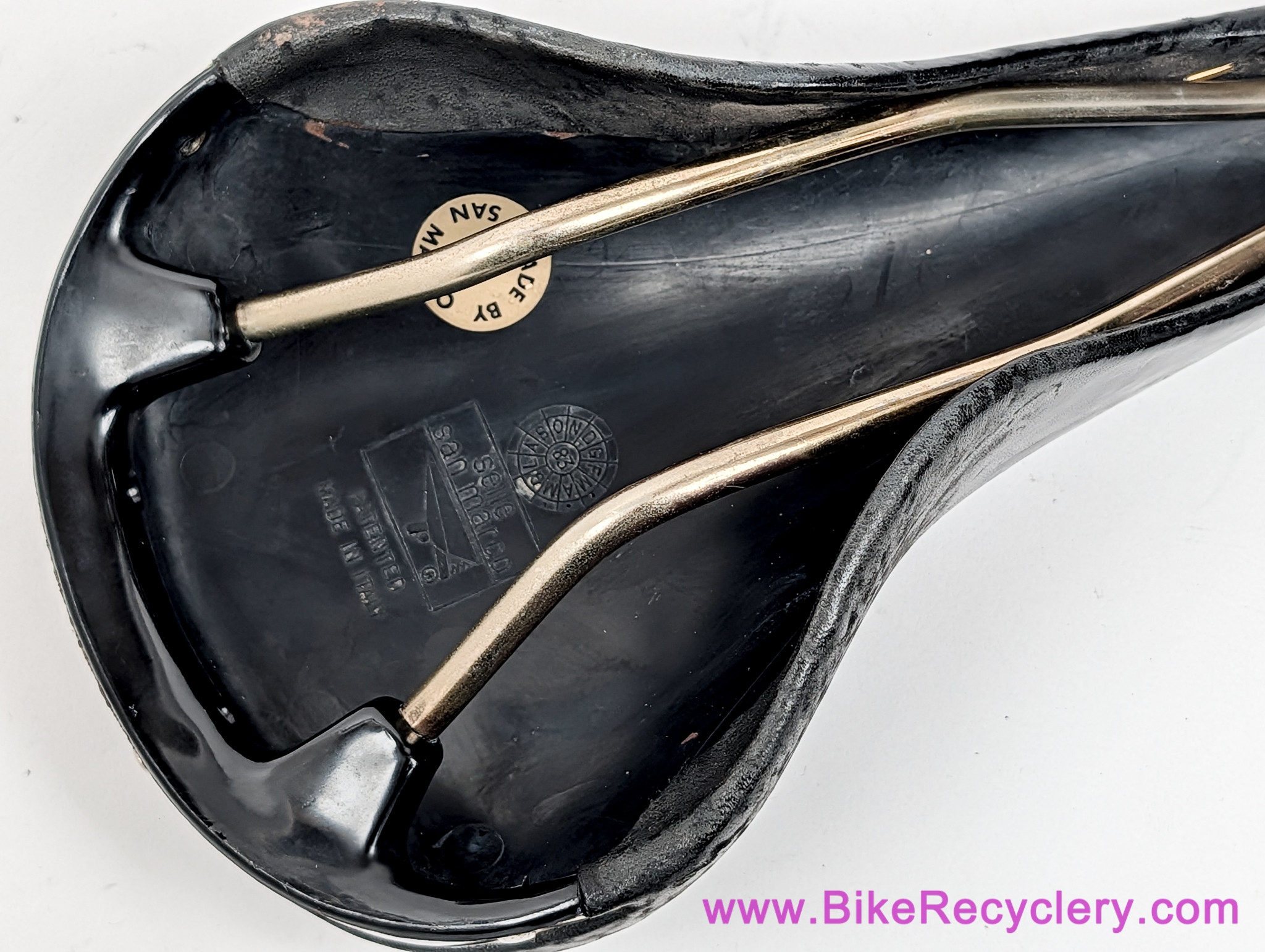 1980's San Marco Rolls Saddle: Black Buffalo Leather - Copper Rails & Badges - Vintage (Near Mint)