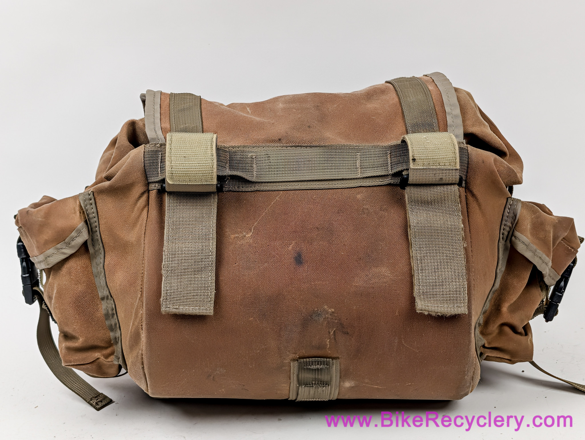 Ron's Bikes Fabio's Chest Small Handlebar Bag: Tan Waxed Canvas (Near Mint)