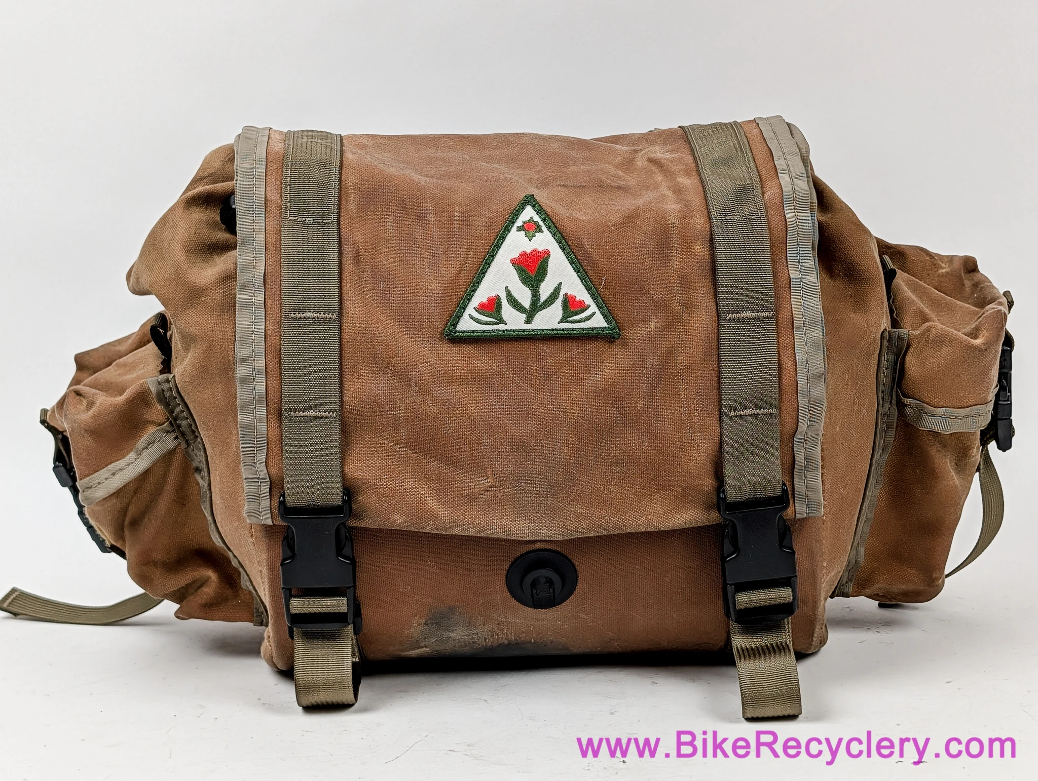 Ron's Bikes Fabio's Chest Small Handlebar Bag: Tan Waxed Canvas (Near Mint)