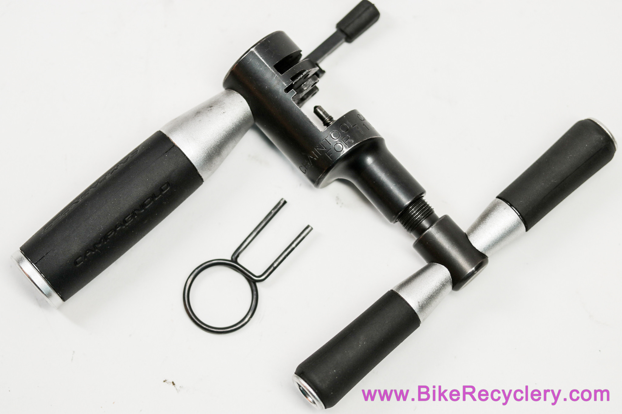 Campagnolo UT-CN300 Chain Breaker Tool: 11/12 Speed (Lightly Used)