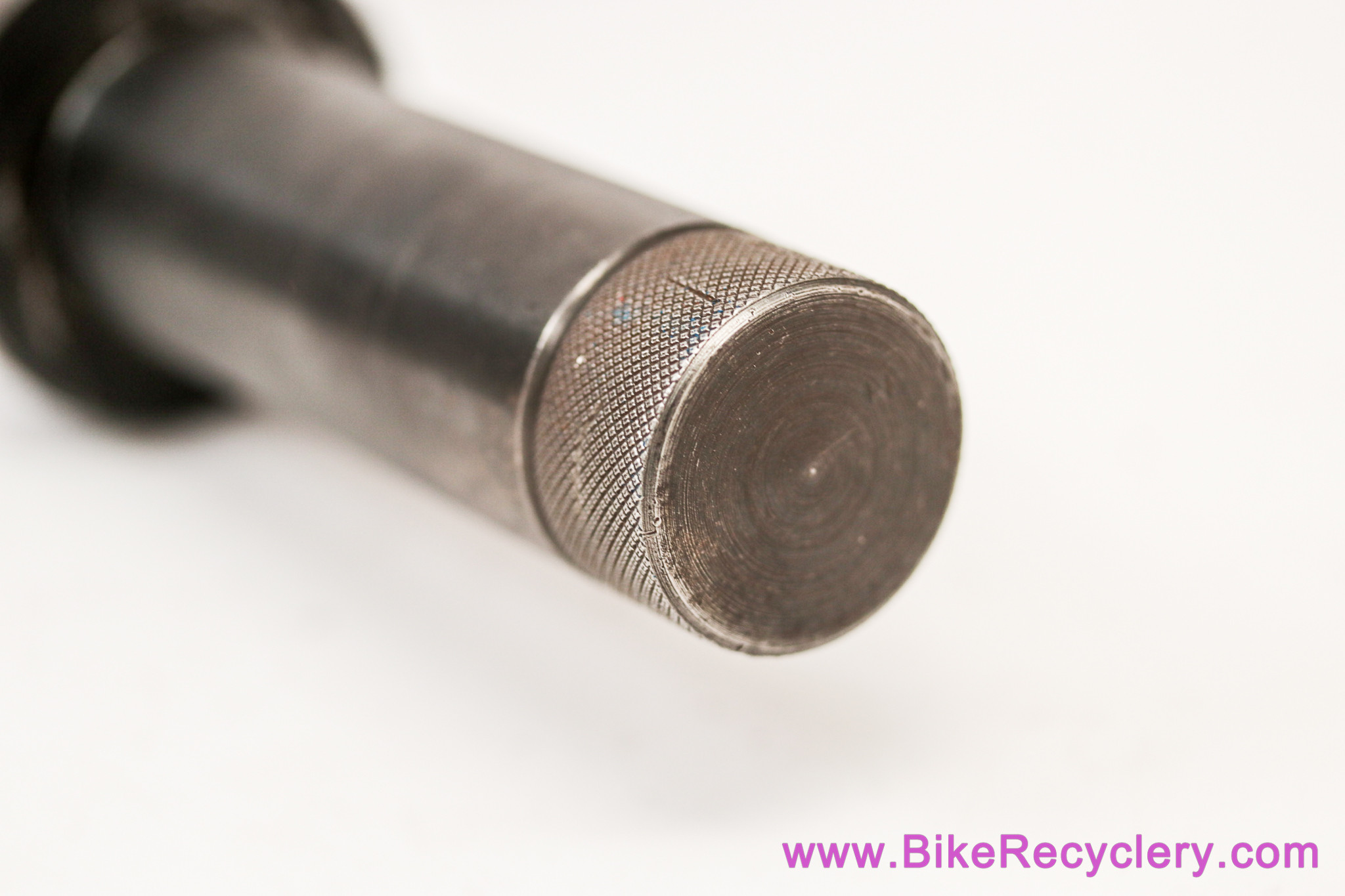 VAR 30 Bottom Bracket Fixed Cup Remover Tool: 30/1 Jaw Campagnolo/ Shimano (Near Mint)