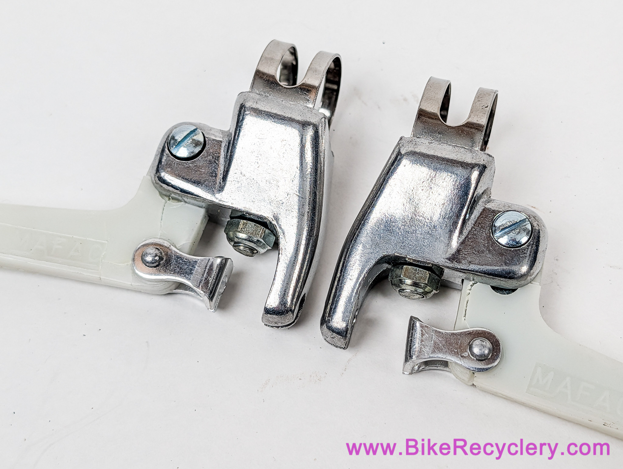 NOS Mafac Guidonnet City/Touring Brake Levers: White Plastic Blades