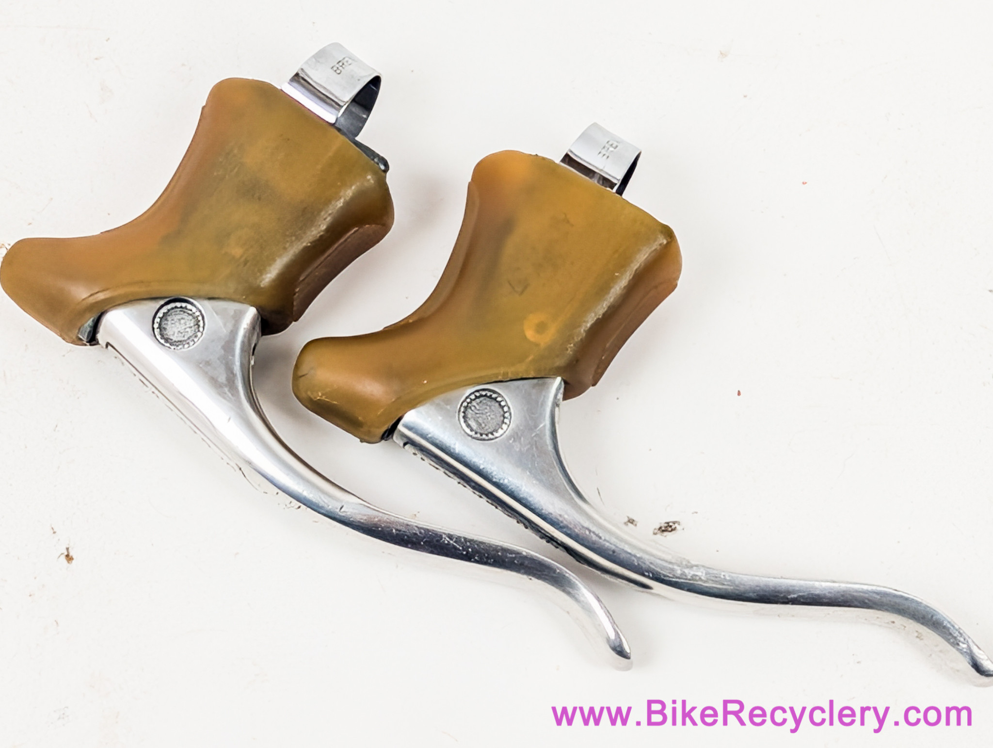 1st Gen Campagnolo Nuovo Record Brake Levers: Gum Hoods - Round Hole - Long Reach - #2030 (EXC)