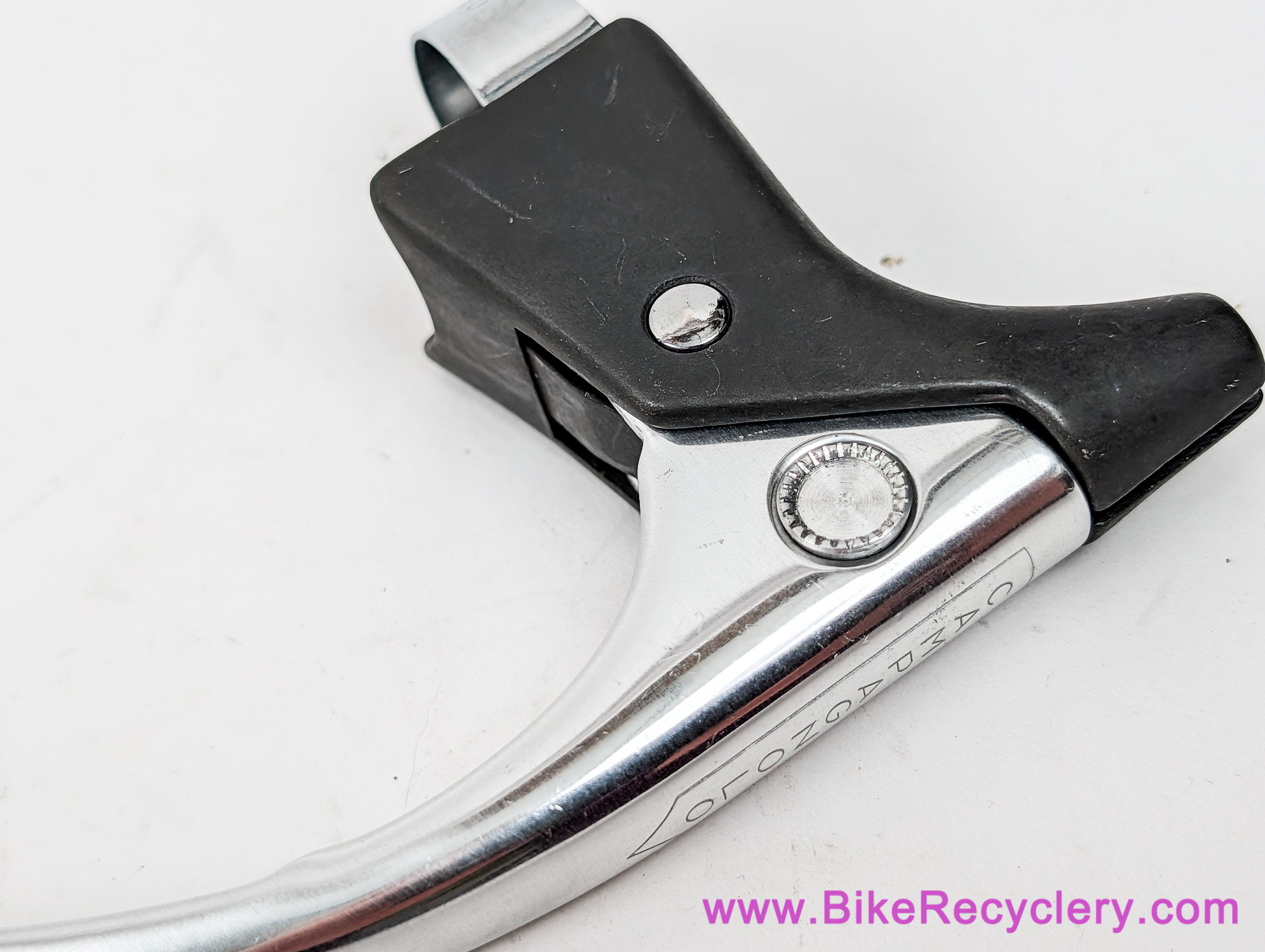 1st Gen Campagnolo Nuovo Record Brake Levers: Round Hole - Long Reach - #2030 (EXC)