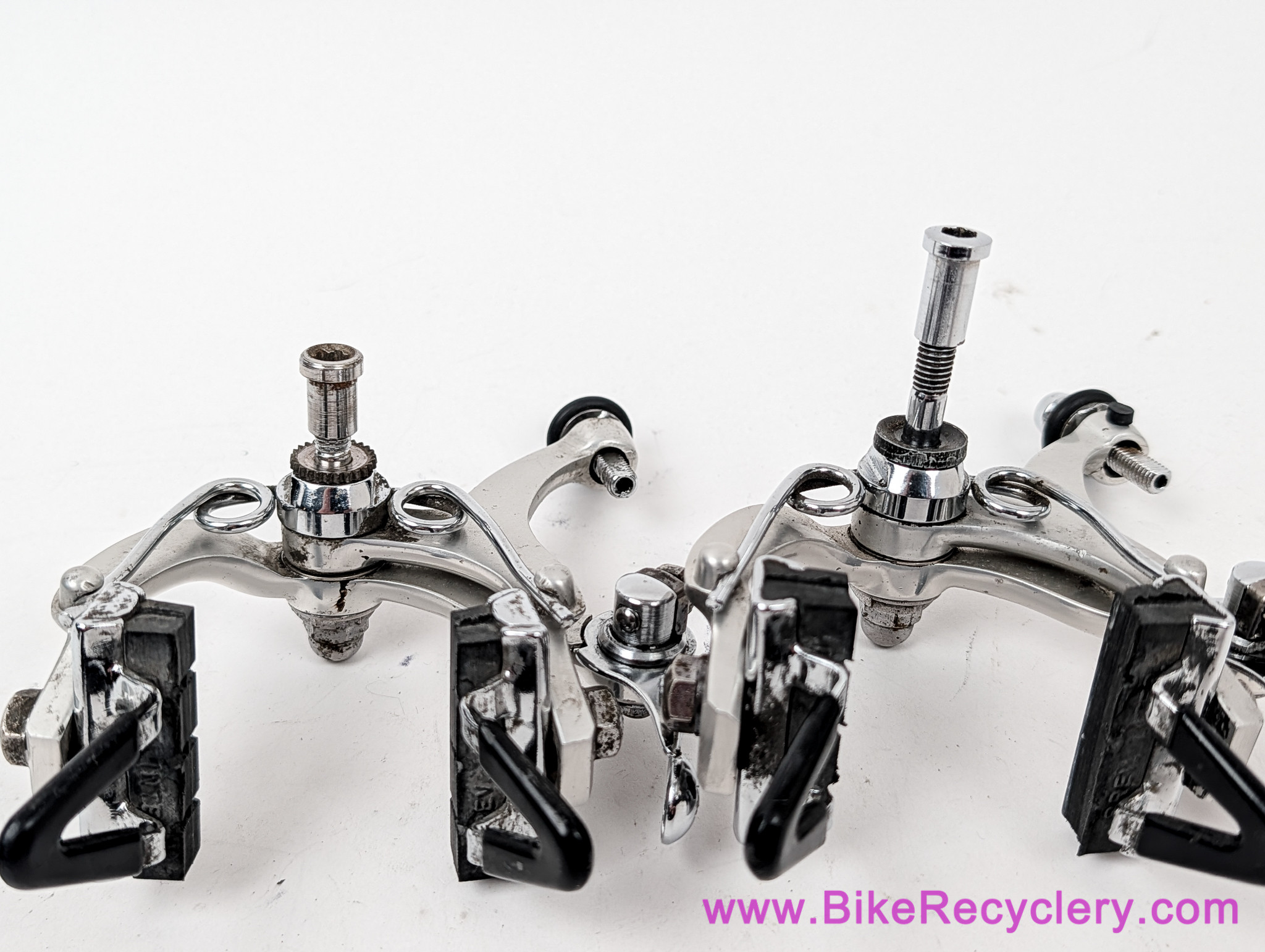 Campagnolo Nuovo Record Brakeset: #2040/1 - Short Reach - Recessed (EXC+)