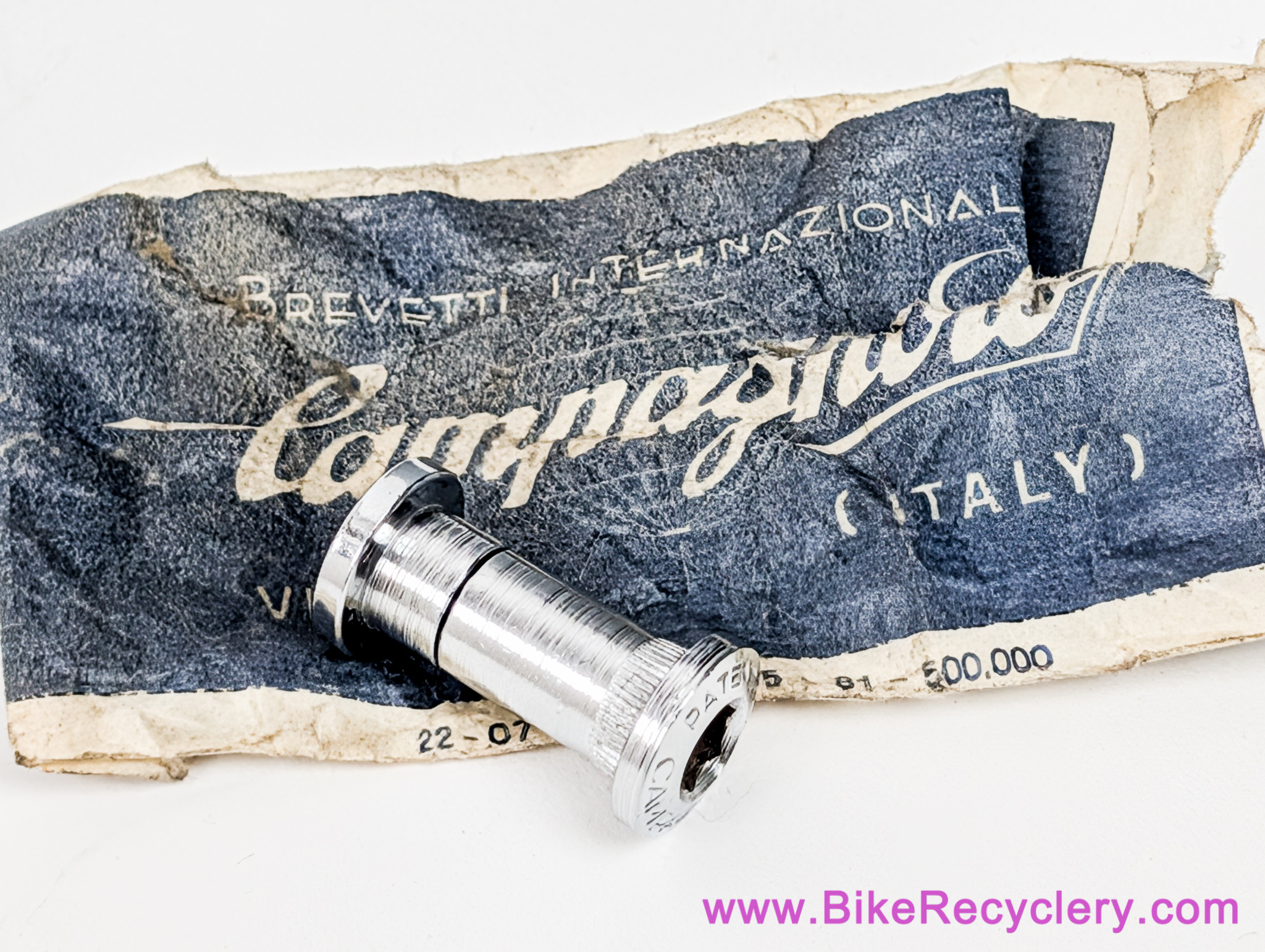 NIB/NOS Campagnolo #1072 Seatpost Binder Bolt / Pin: 18mm x 8mm - Chrome