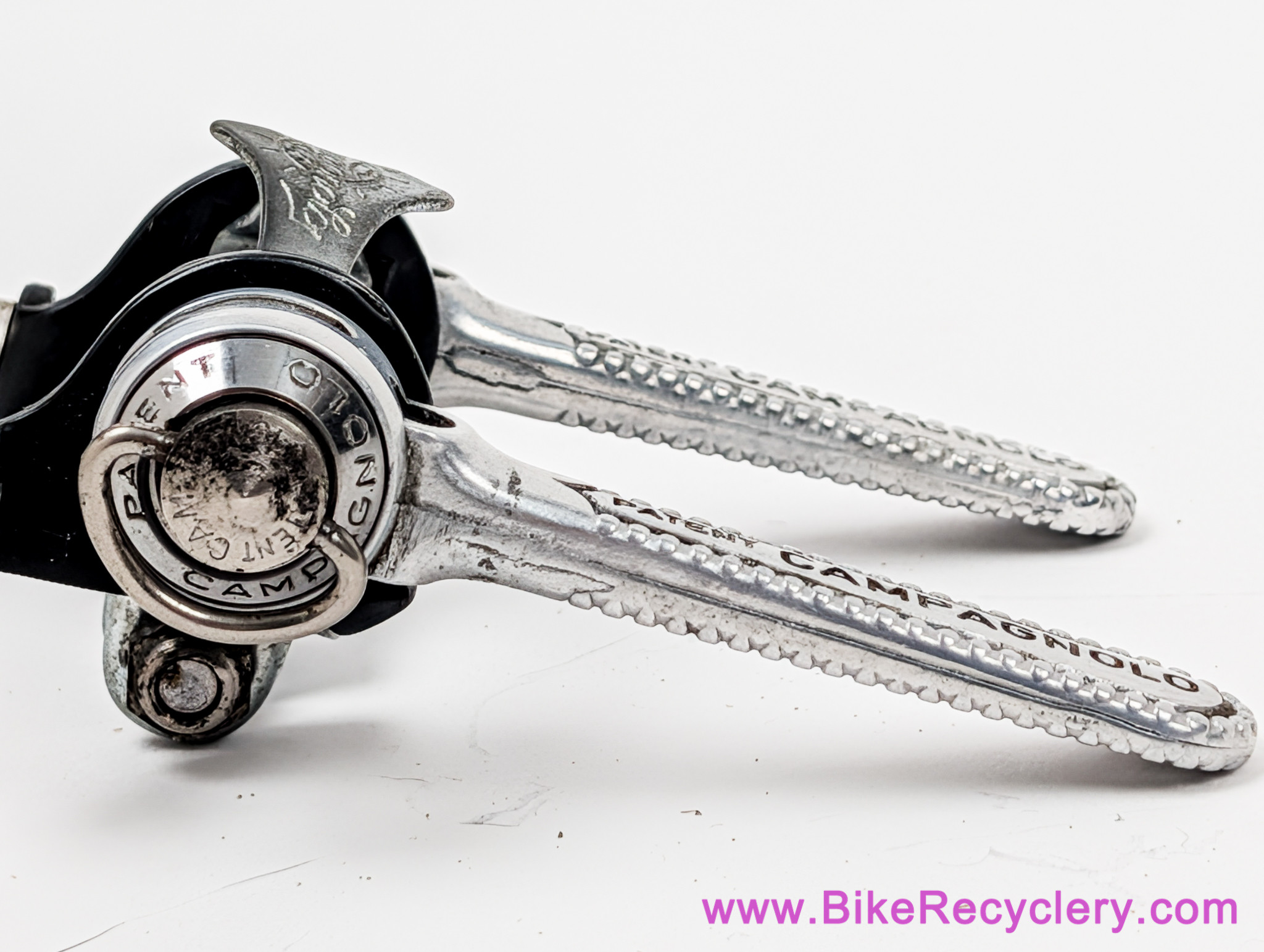 Campagnolo #1014 Nuovo/Super Record Downtube Shifters: Clamp / Band - Black Cable Stops