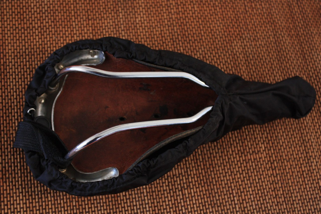 brooks saddle cover