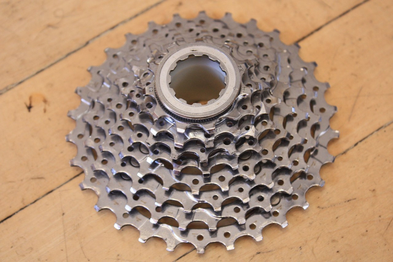 Shimano XT CS-m737 8-Speed Cassette