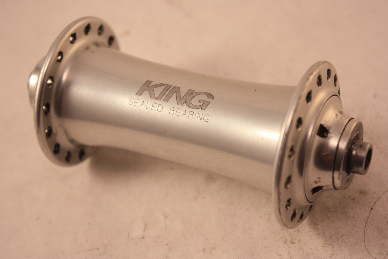 Chris King Front Hub: Silver, 32 Hole. Like New